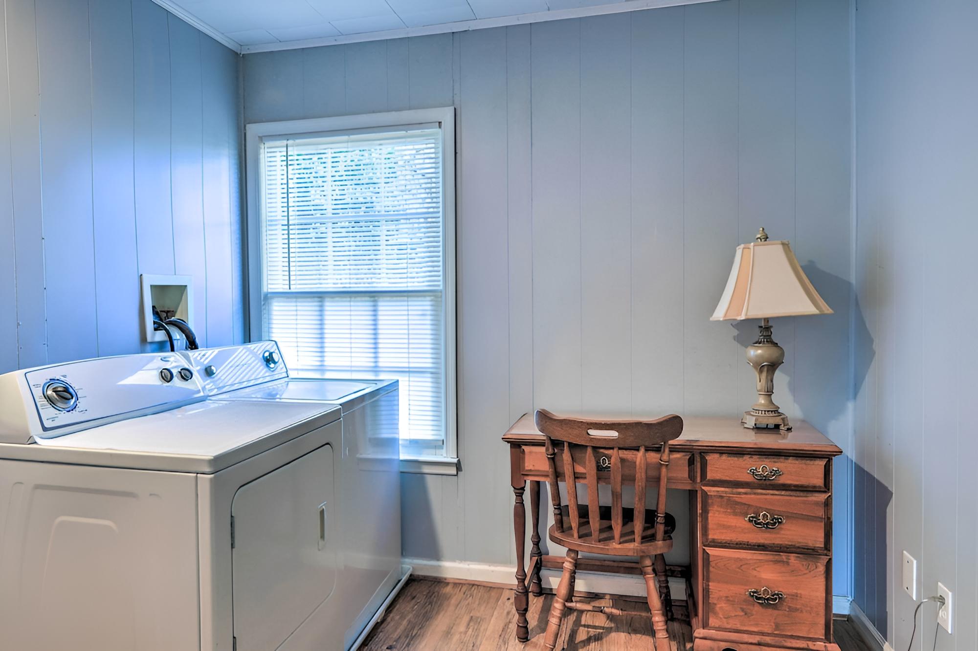 Lutherville Home Close to Shopping + More!