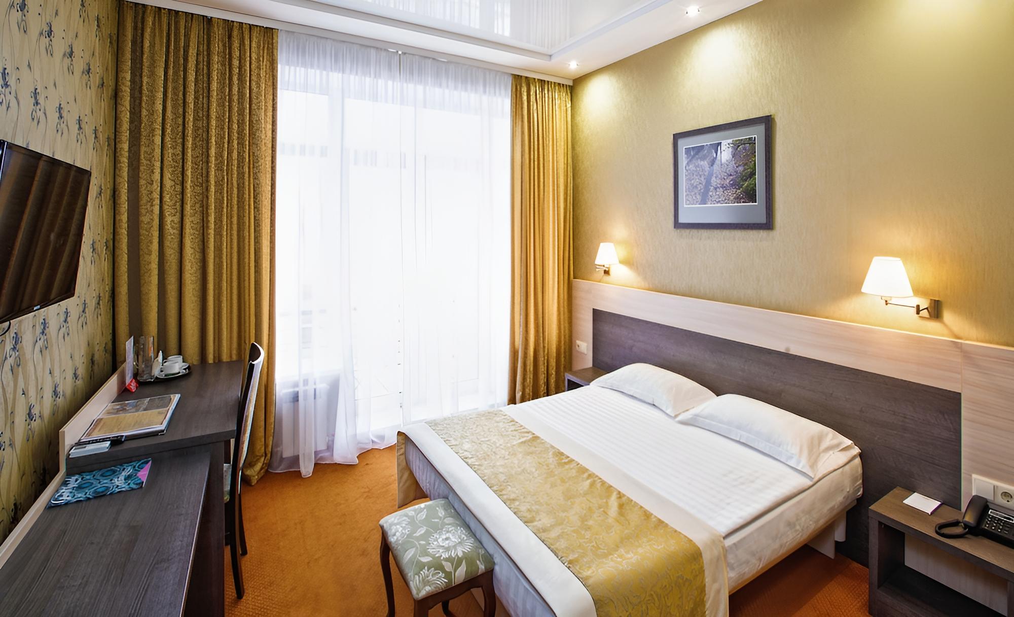 Metropol Hotel