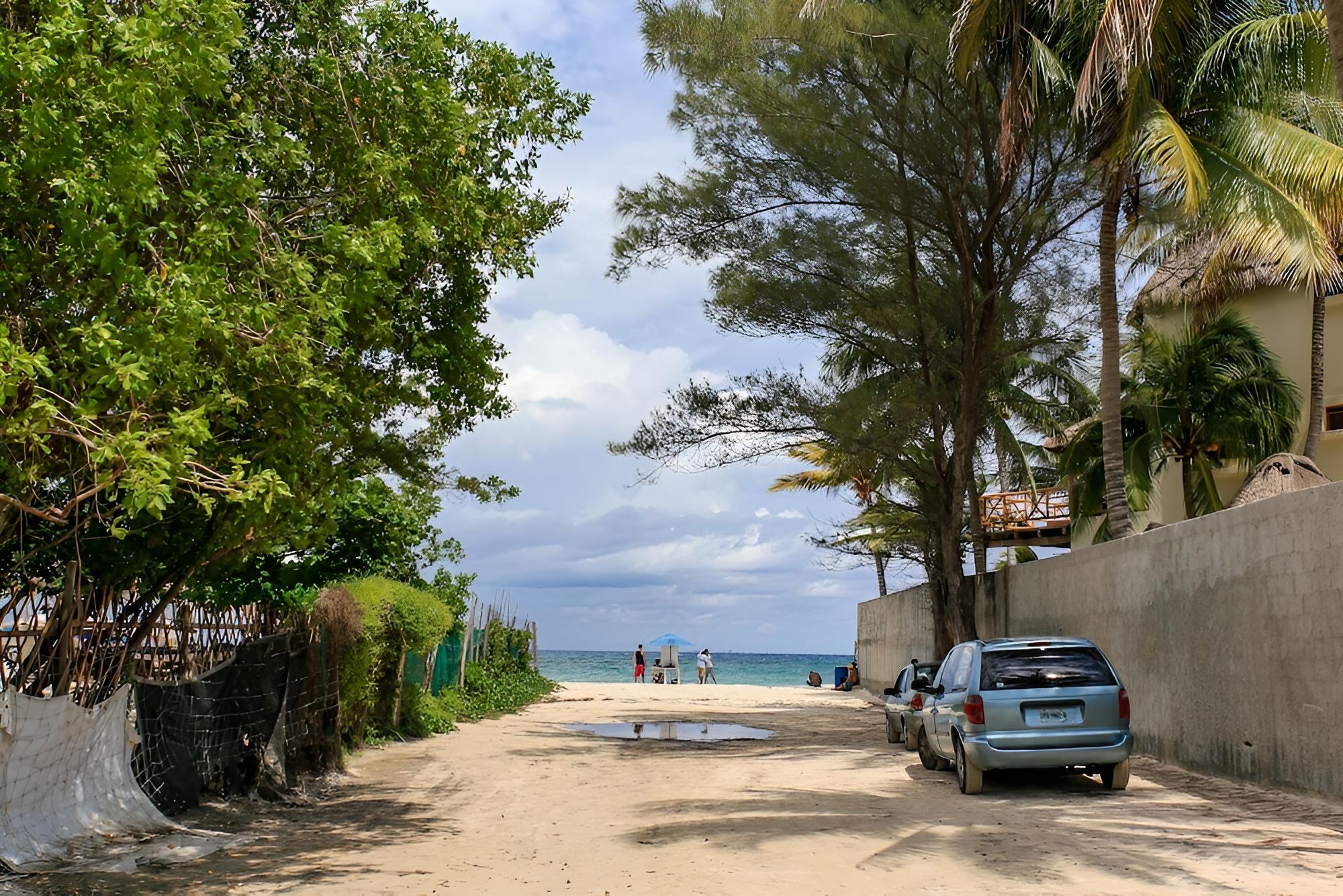 Menesse By Playa Moments