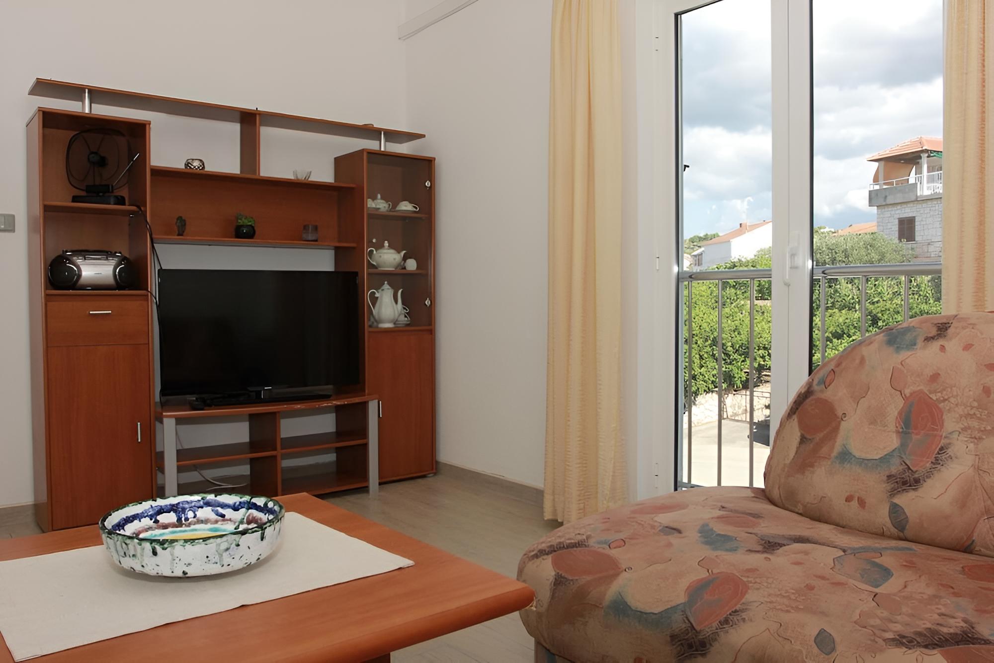 Vinko - 50 M From the Beach - A1