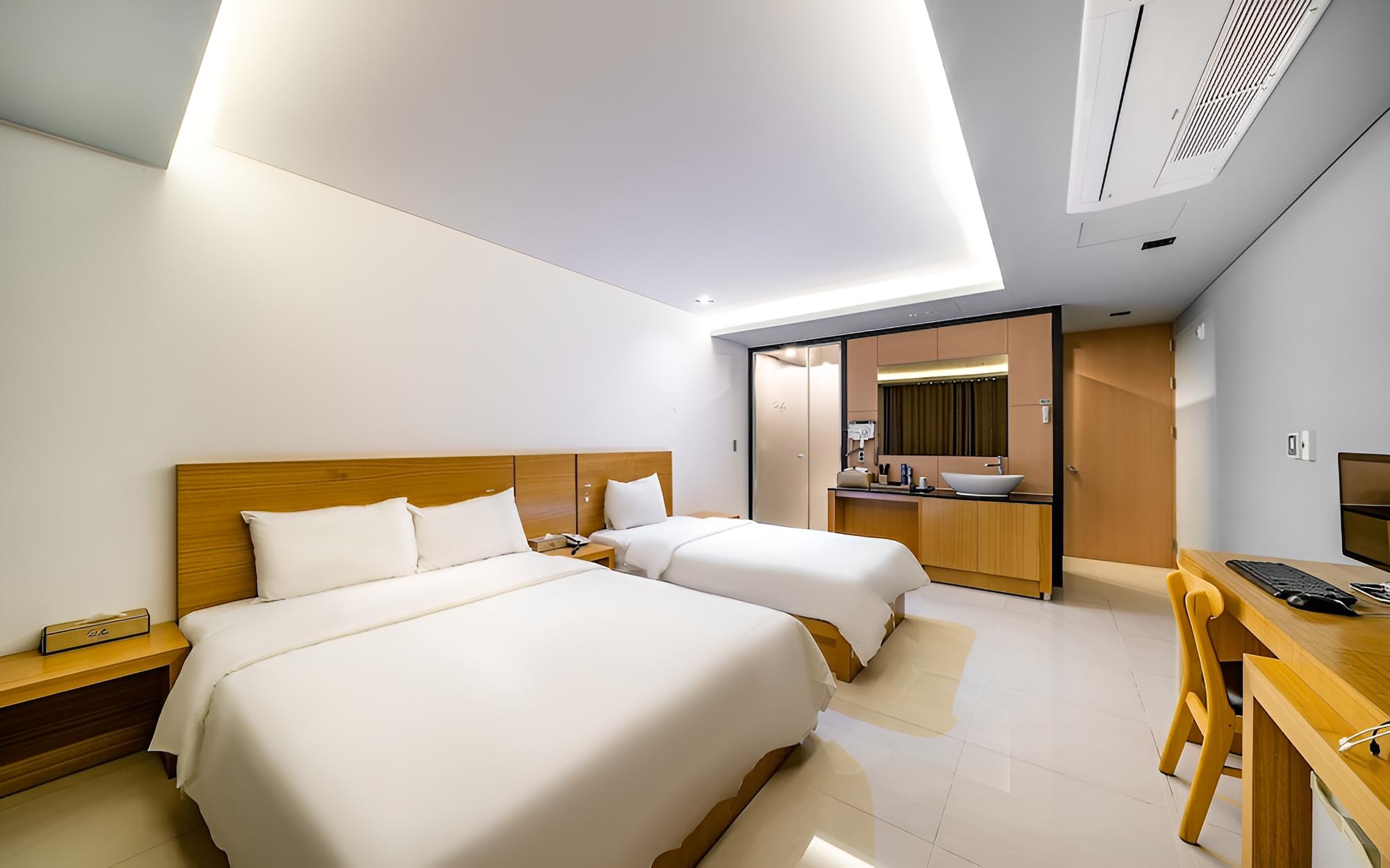 Incheon Ali Suite Hotel