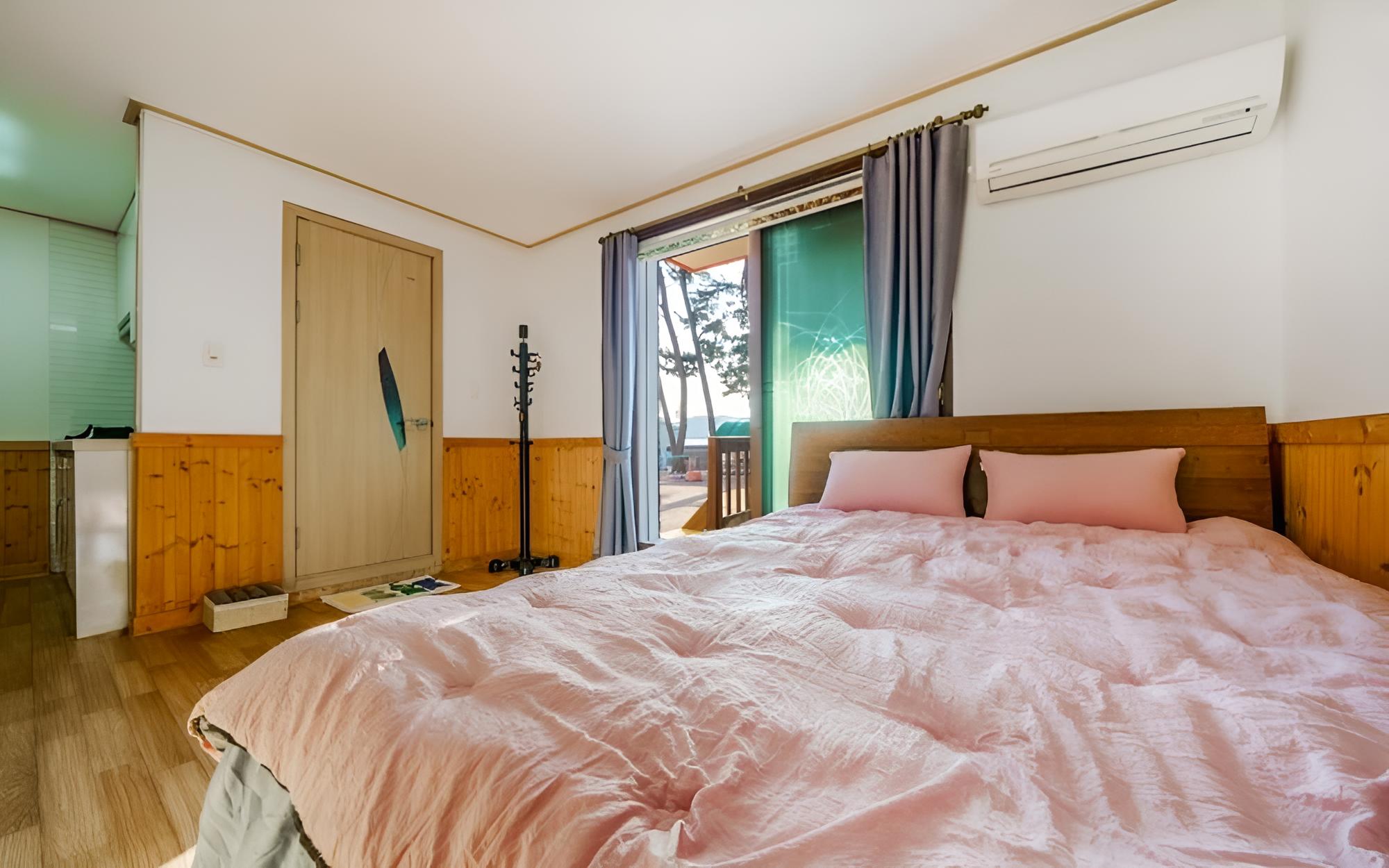Daebudo Sea and Pine Pension