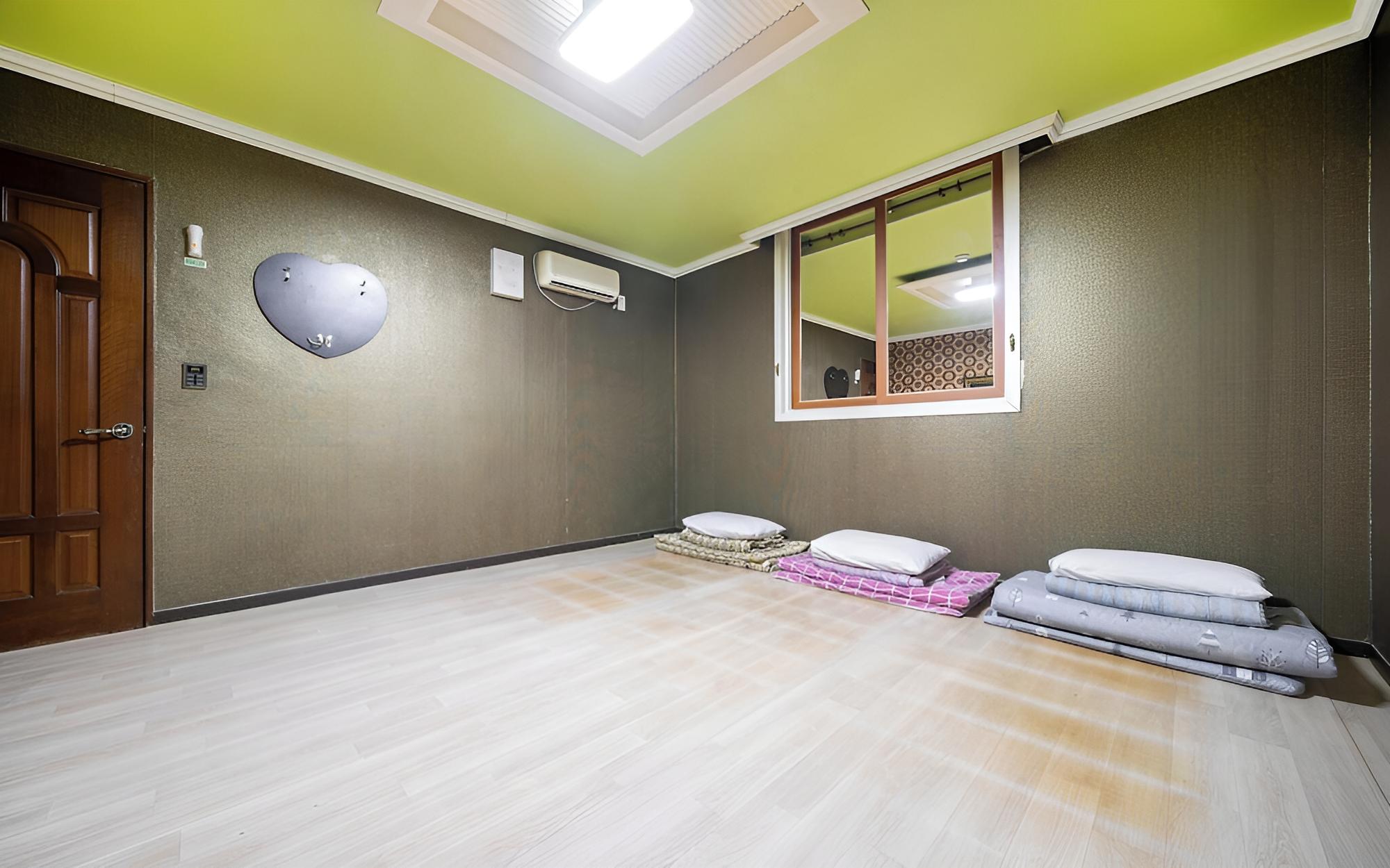 Gwangju Hwajeongdong Noblesse Business