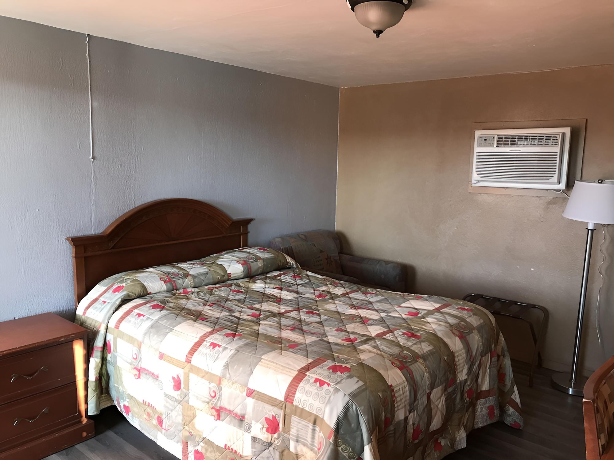 C&H Motel El Dorado Springs
