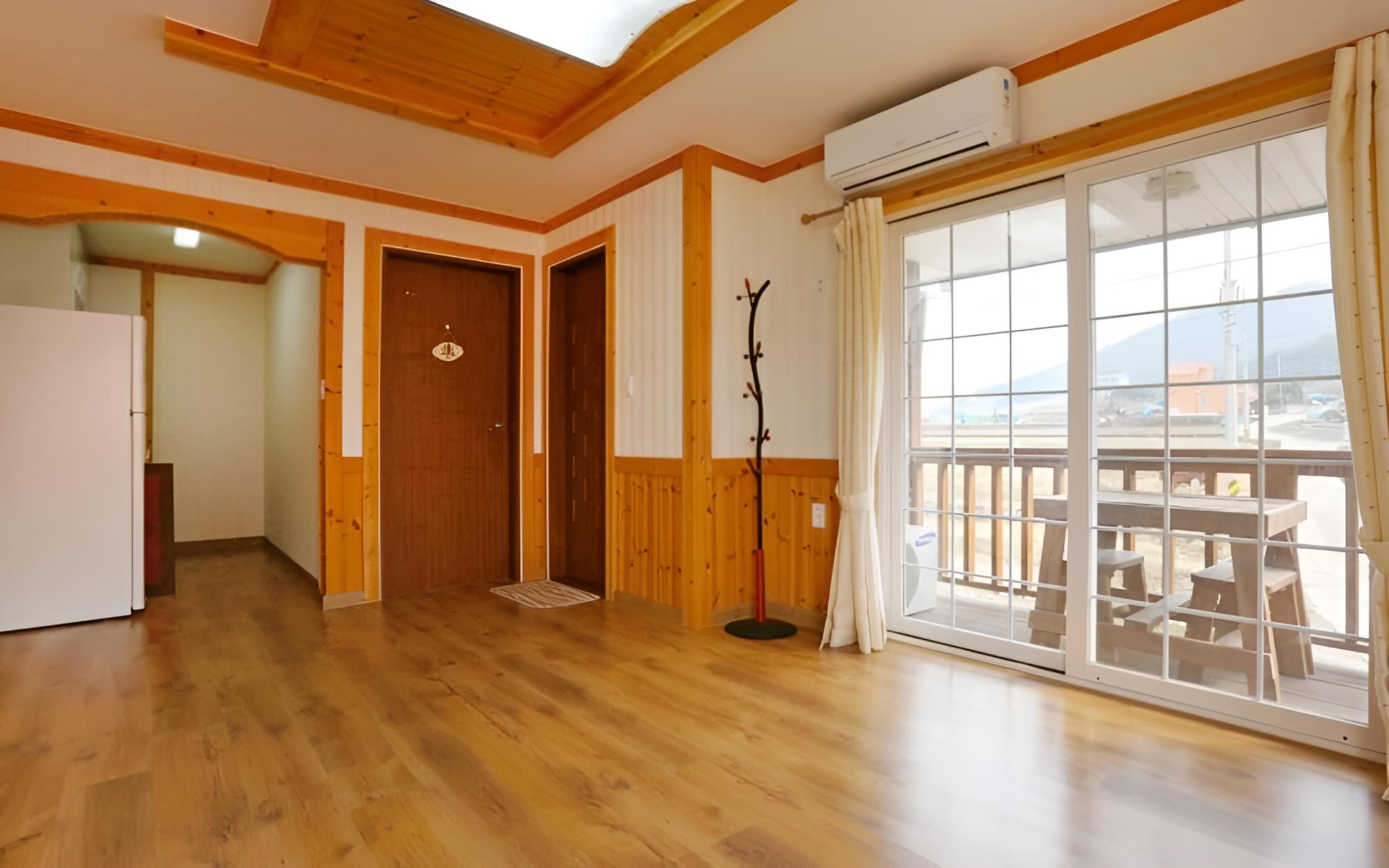 Namhae Sanhega Pension view 5