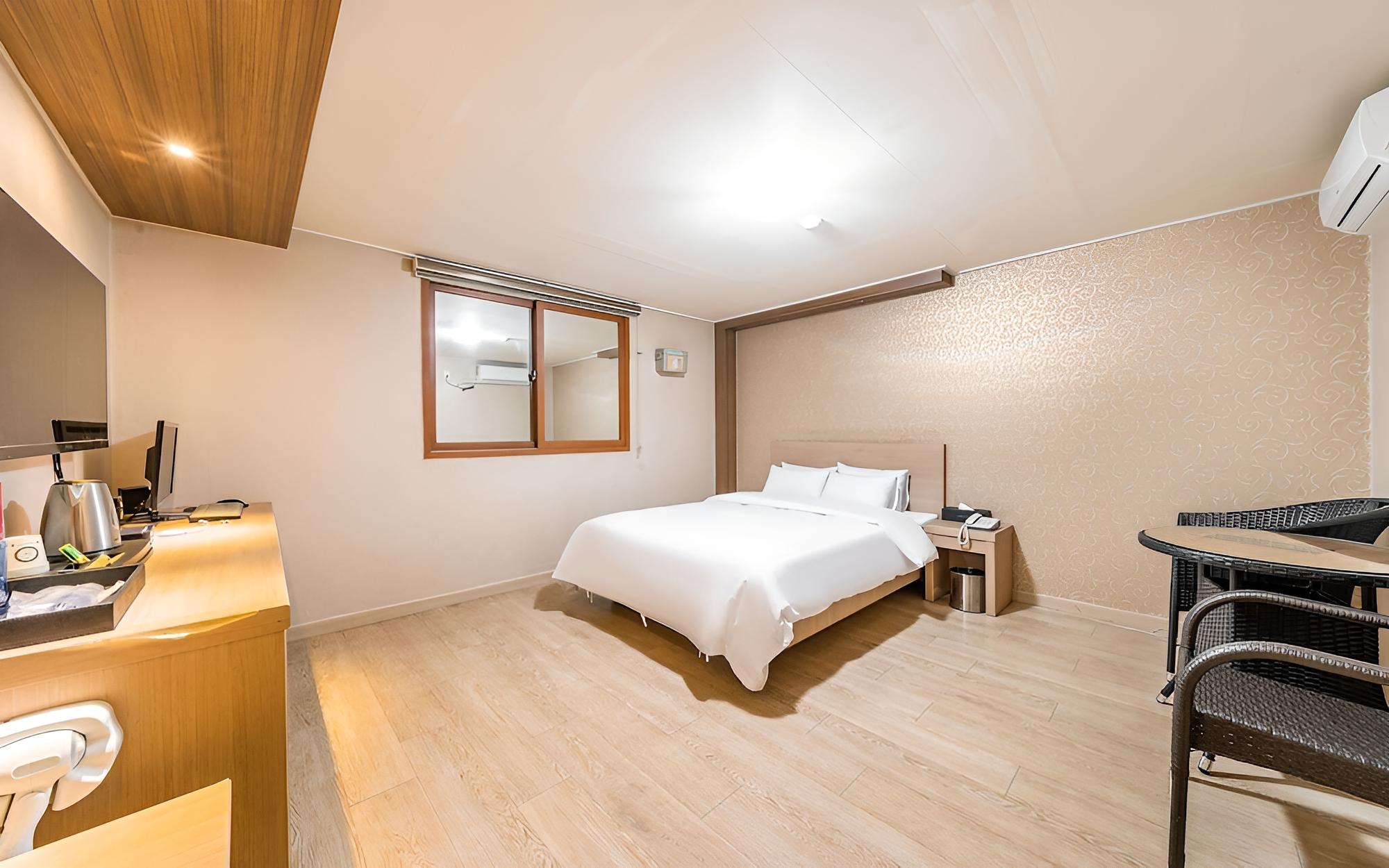 Pocheon Social Hotel