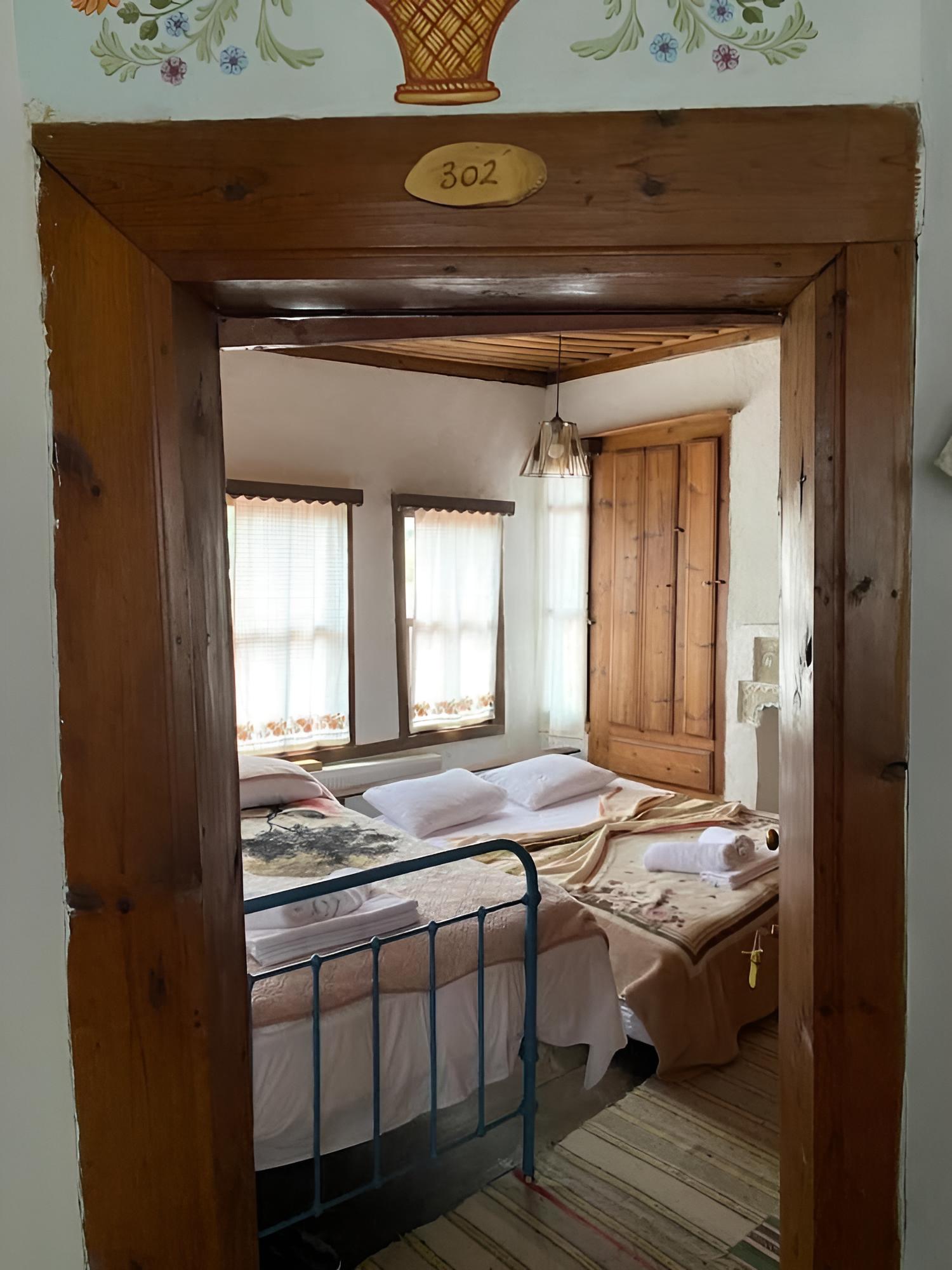 Photo 47