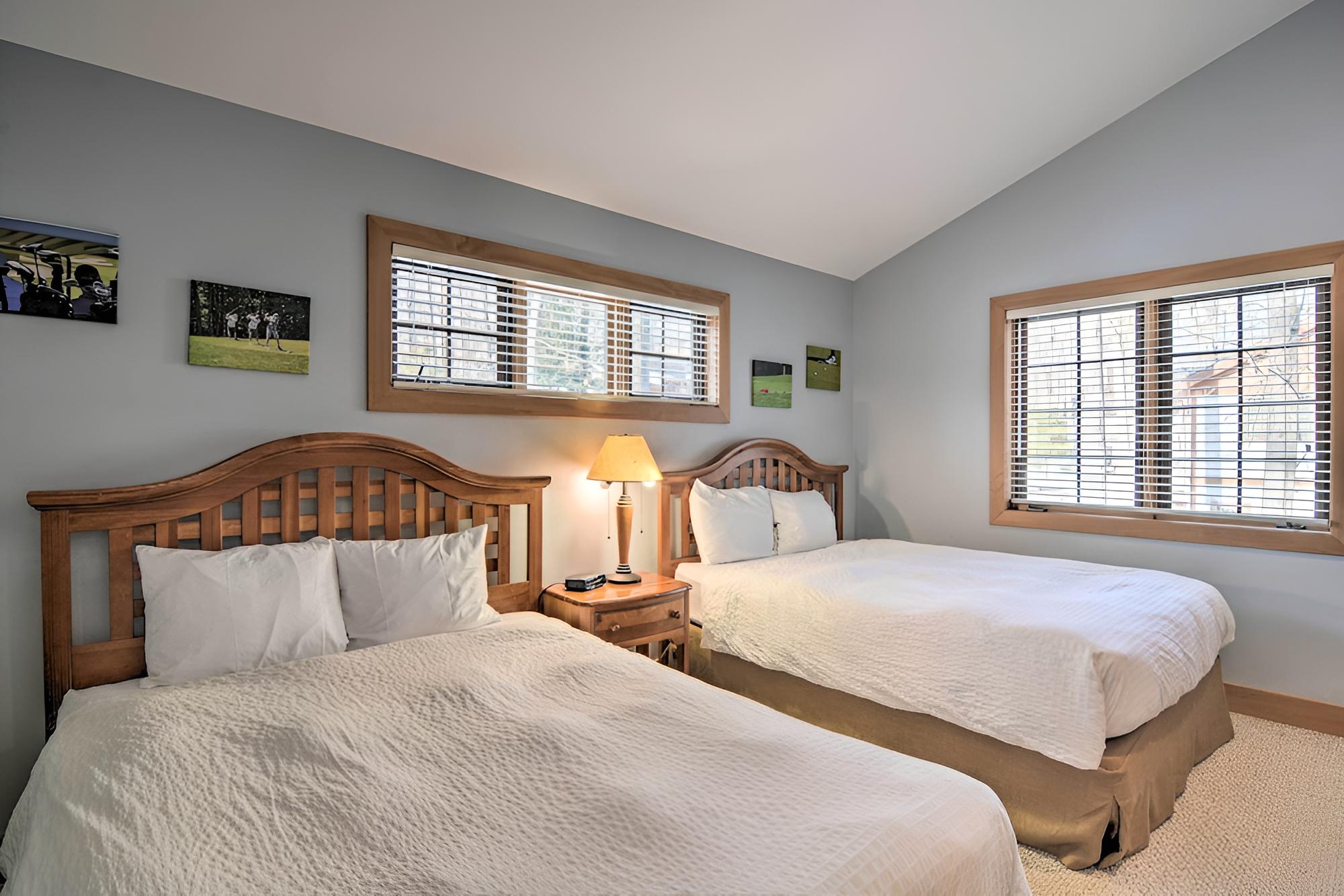 Cozy Boyne Falls Home - Walk to Slopes & Fairways!