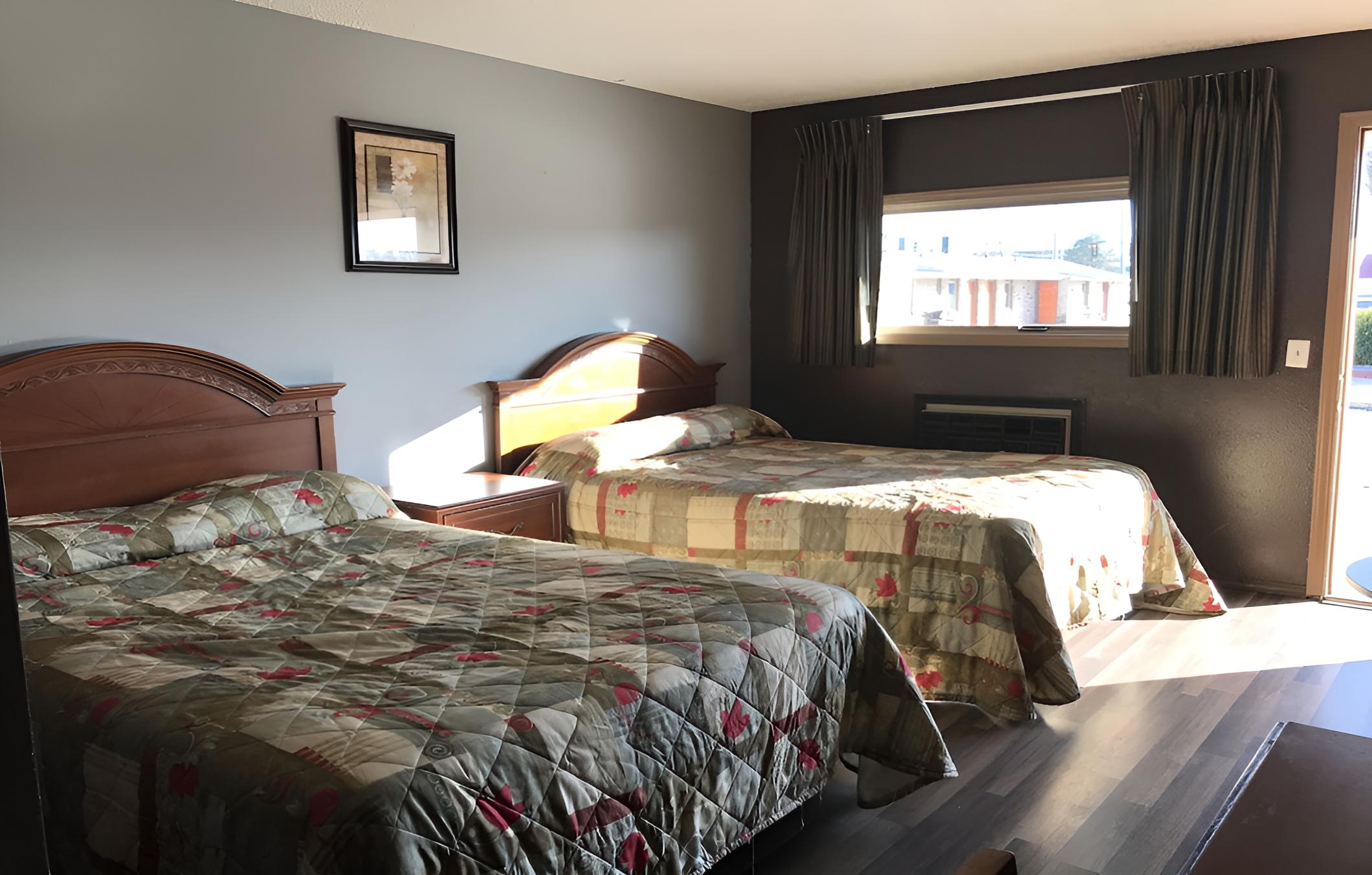C&H Motel El Dorado Springs