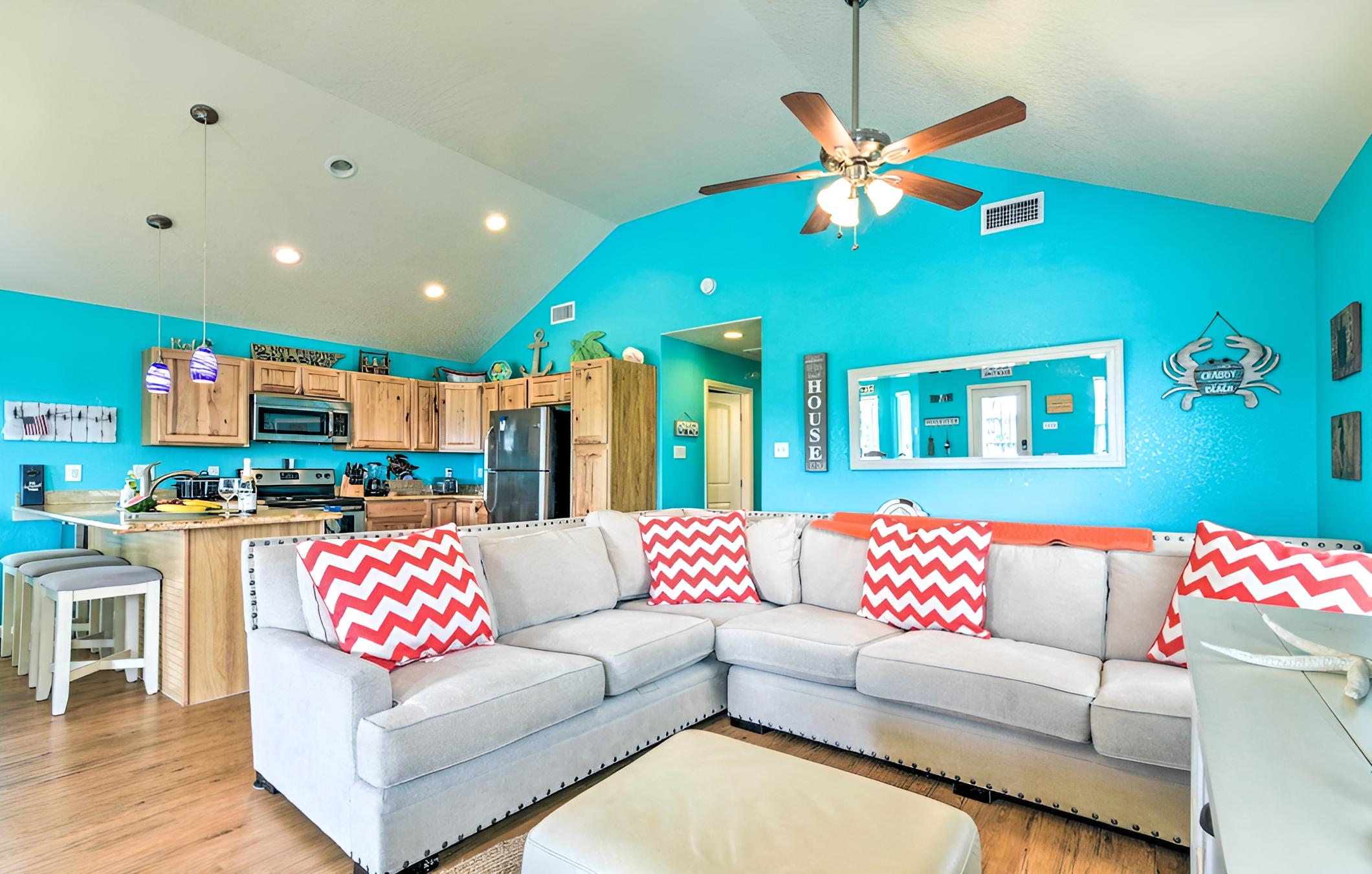 Colorful Freeport Beach Home: 1/2 Mi to Shore