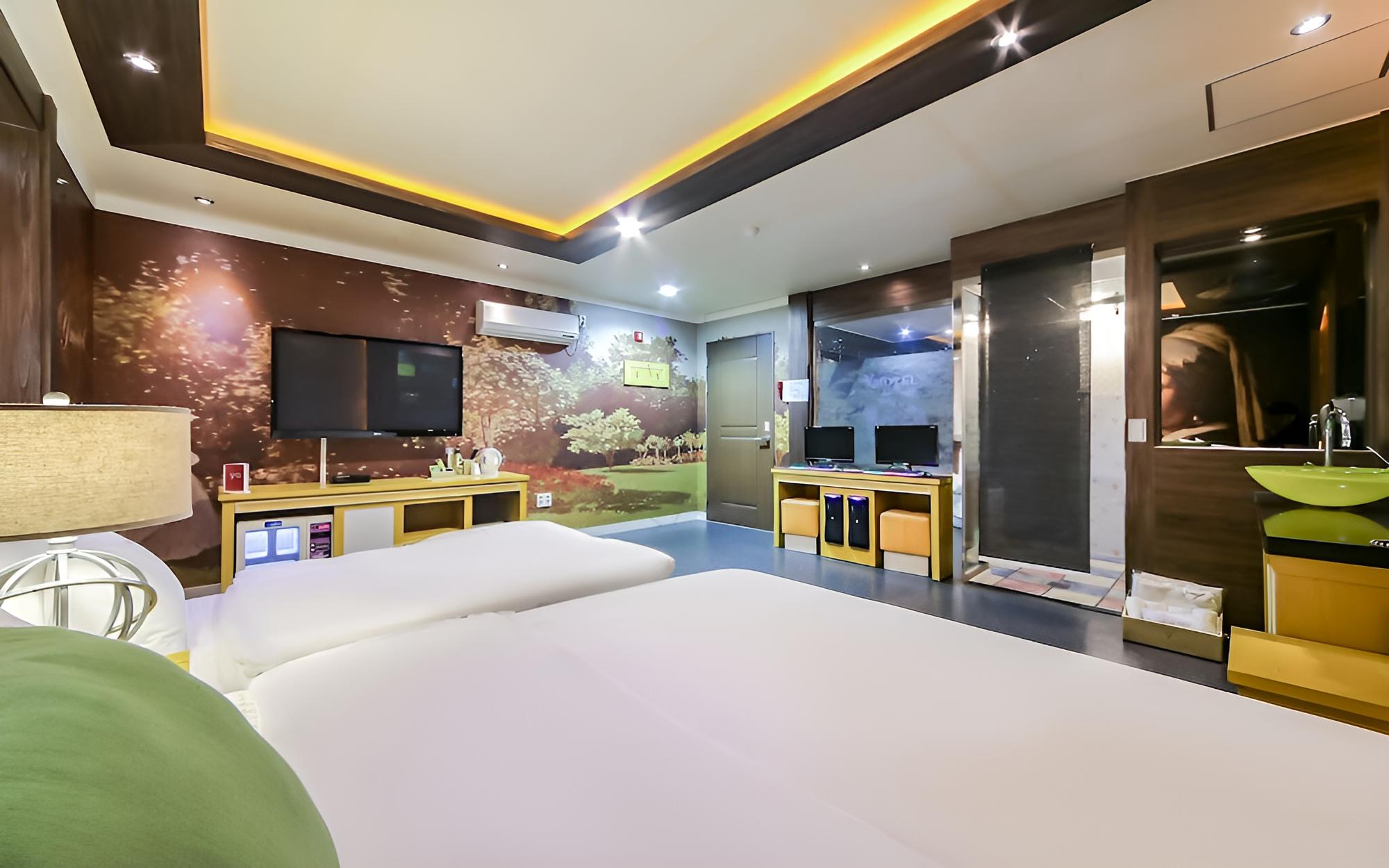Gimhae Jangyu Vibe Hotel