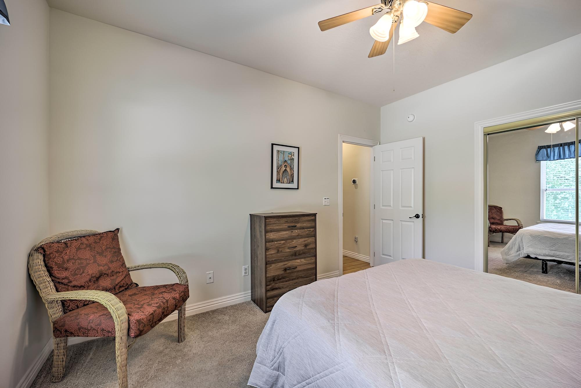 Beautiful Bella Vista Home w/ Private Deck!