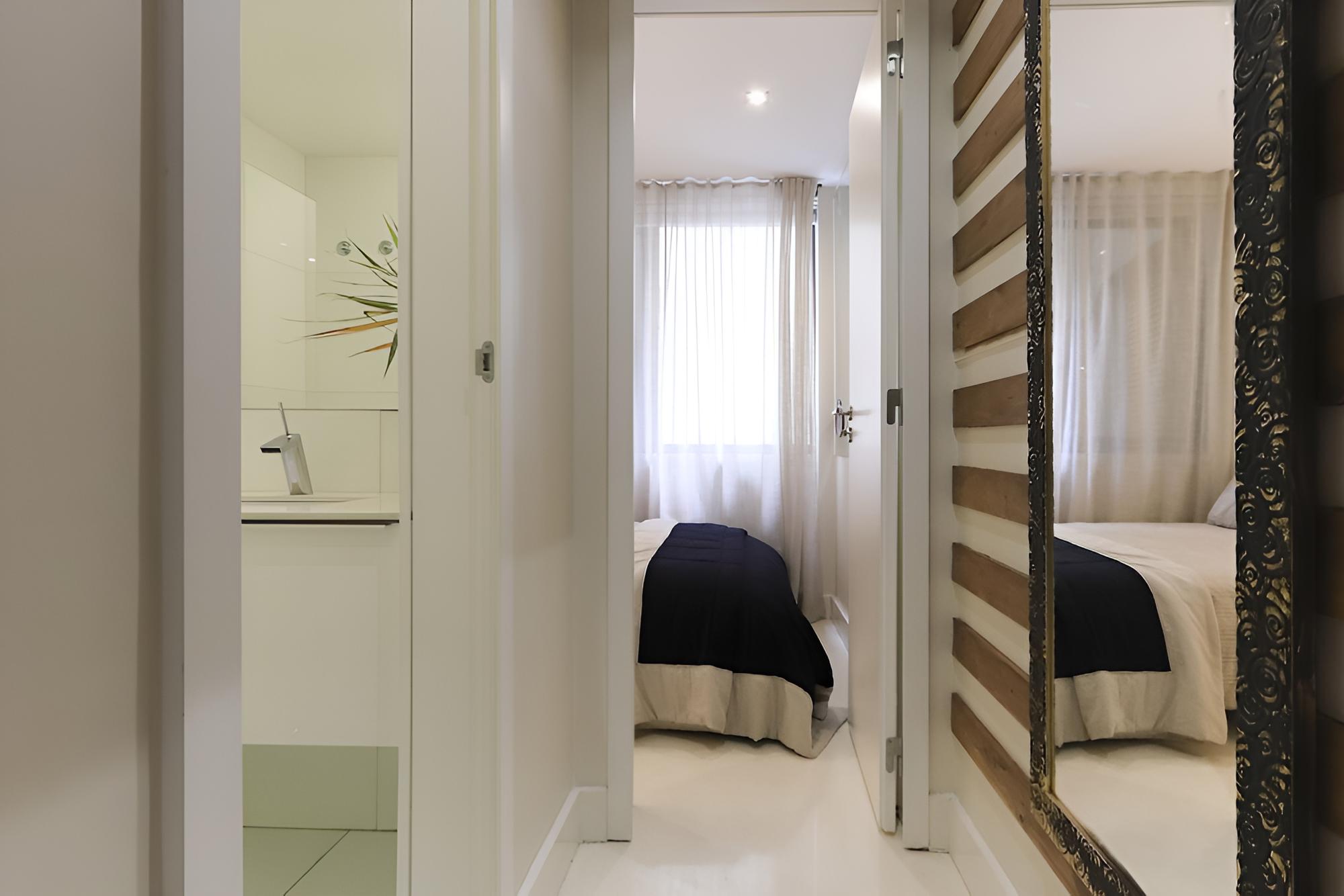 Marques Design I by Homing