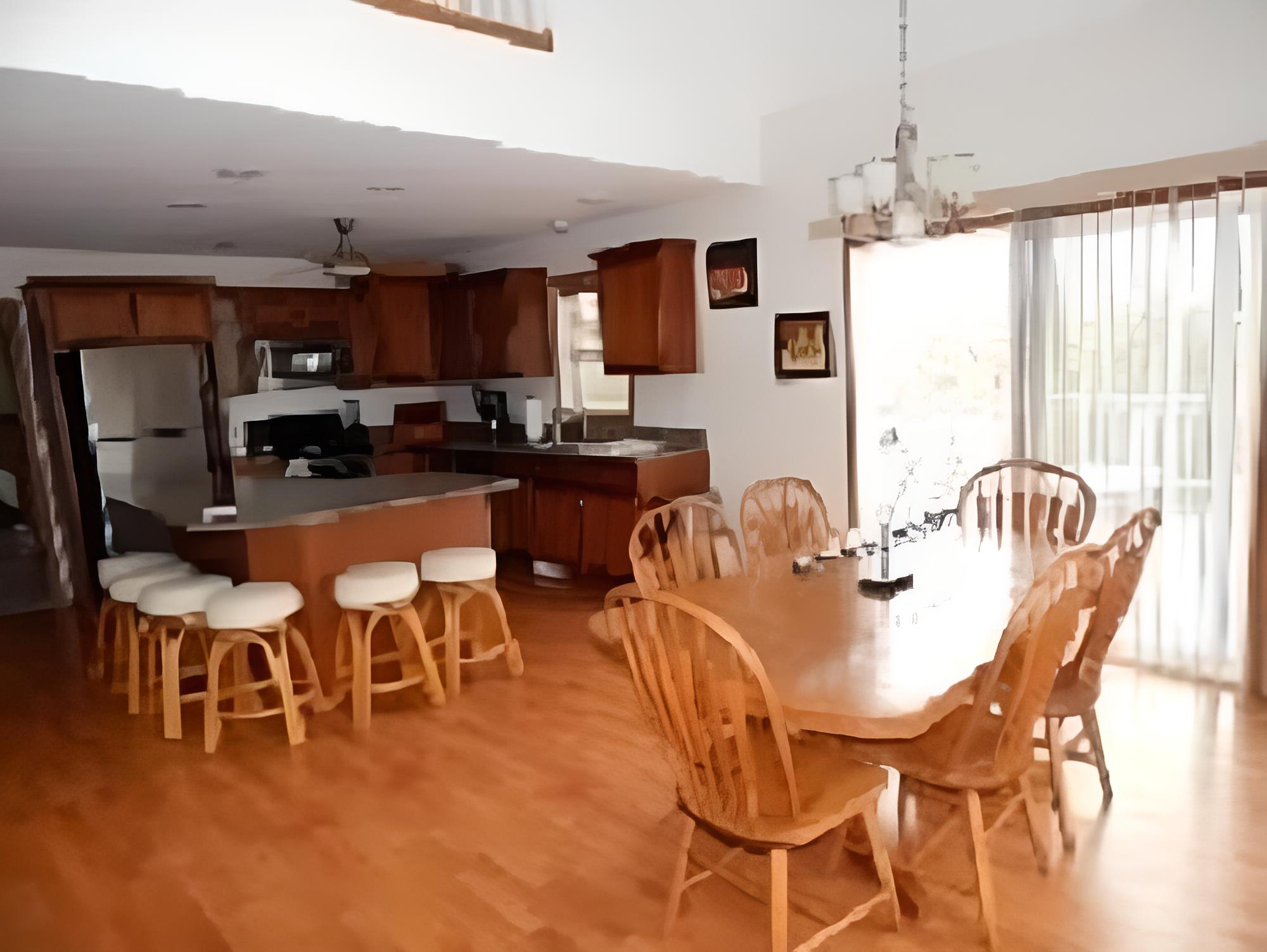 Tomahawk House