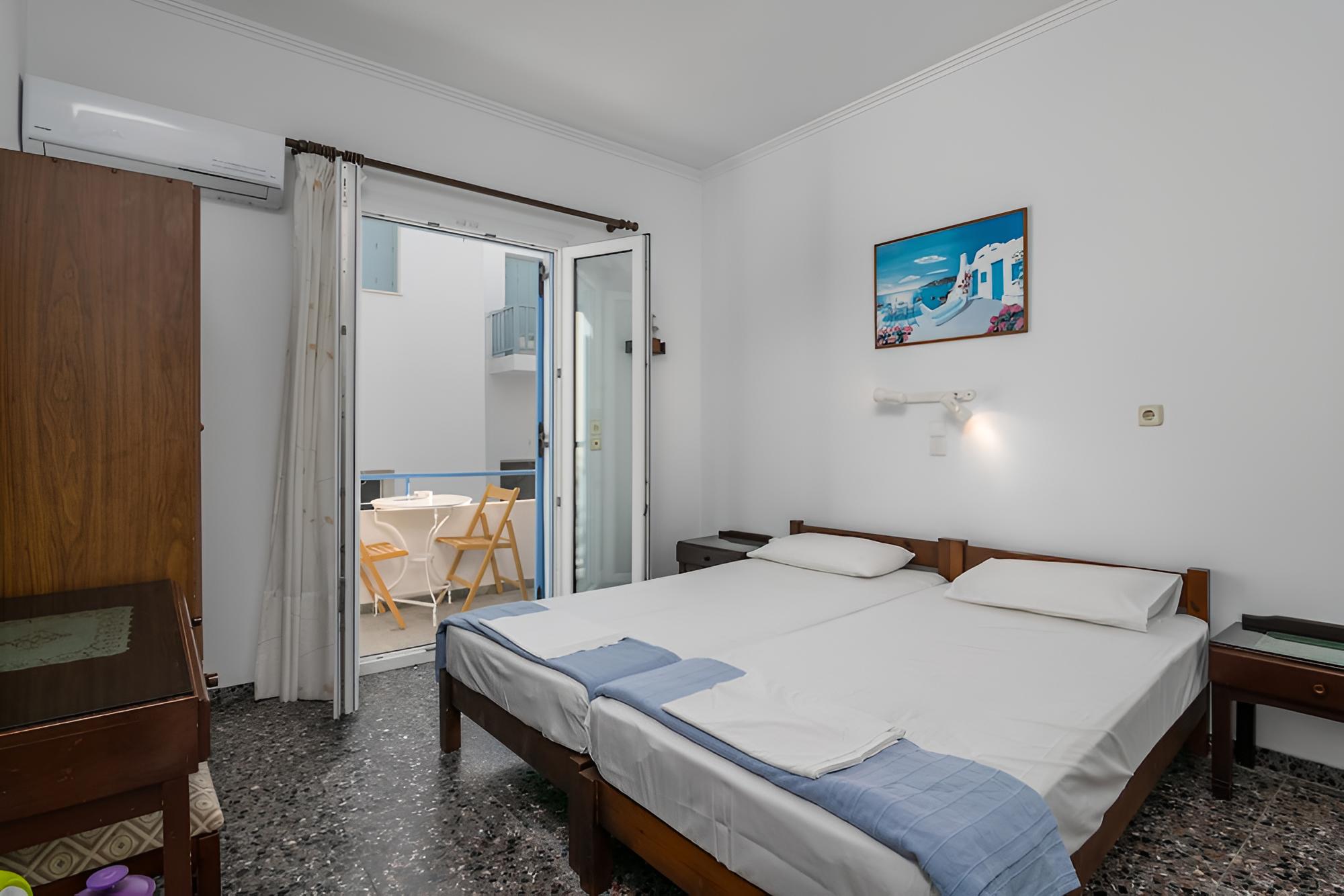 Tilemachos Rooms & Studios