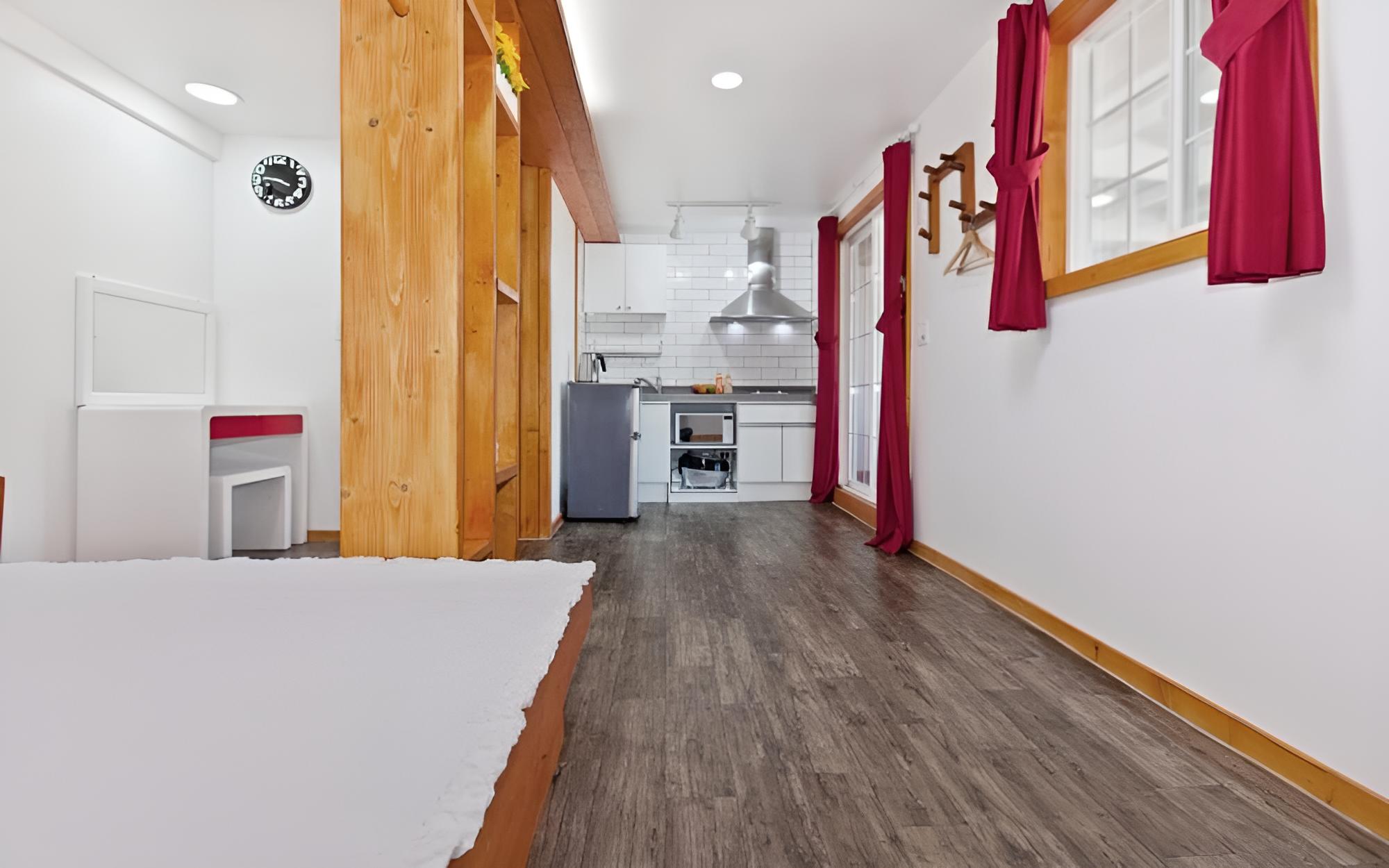 Goseong Sunrise Pension