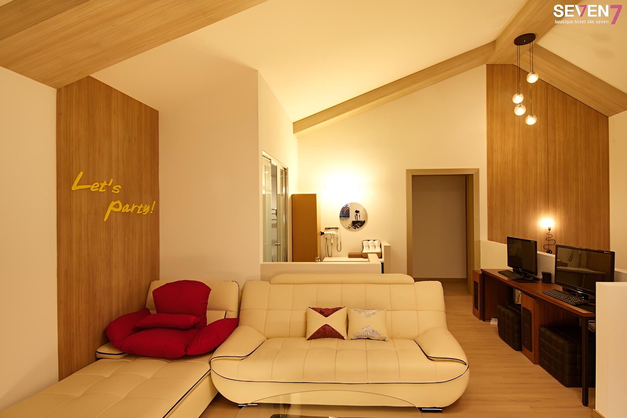 Jinju Hotel Seven