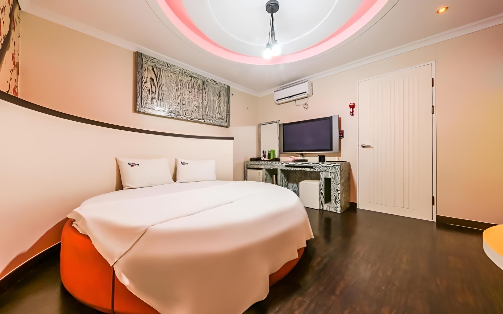Gyeryong Stars Self Check-in Motel