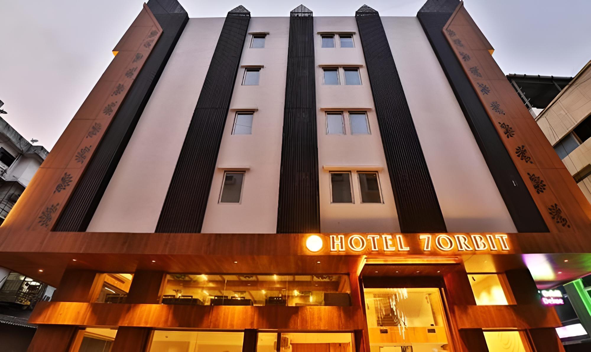 Fabhotel Prime 7 Orbit
