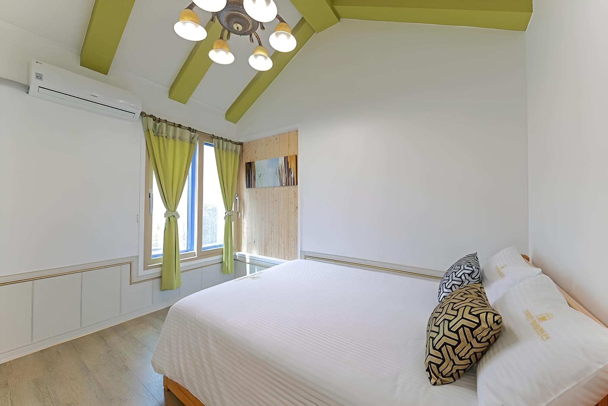 Gyeongju Full Garden Pension