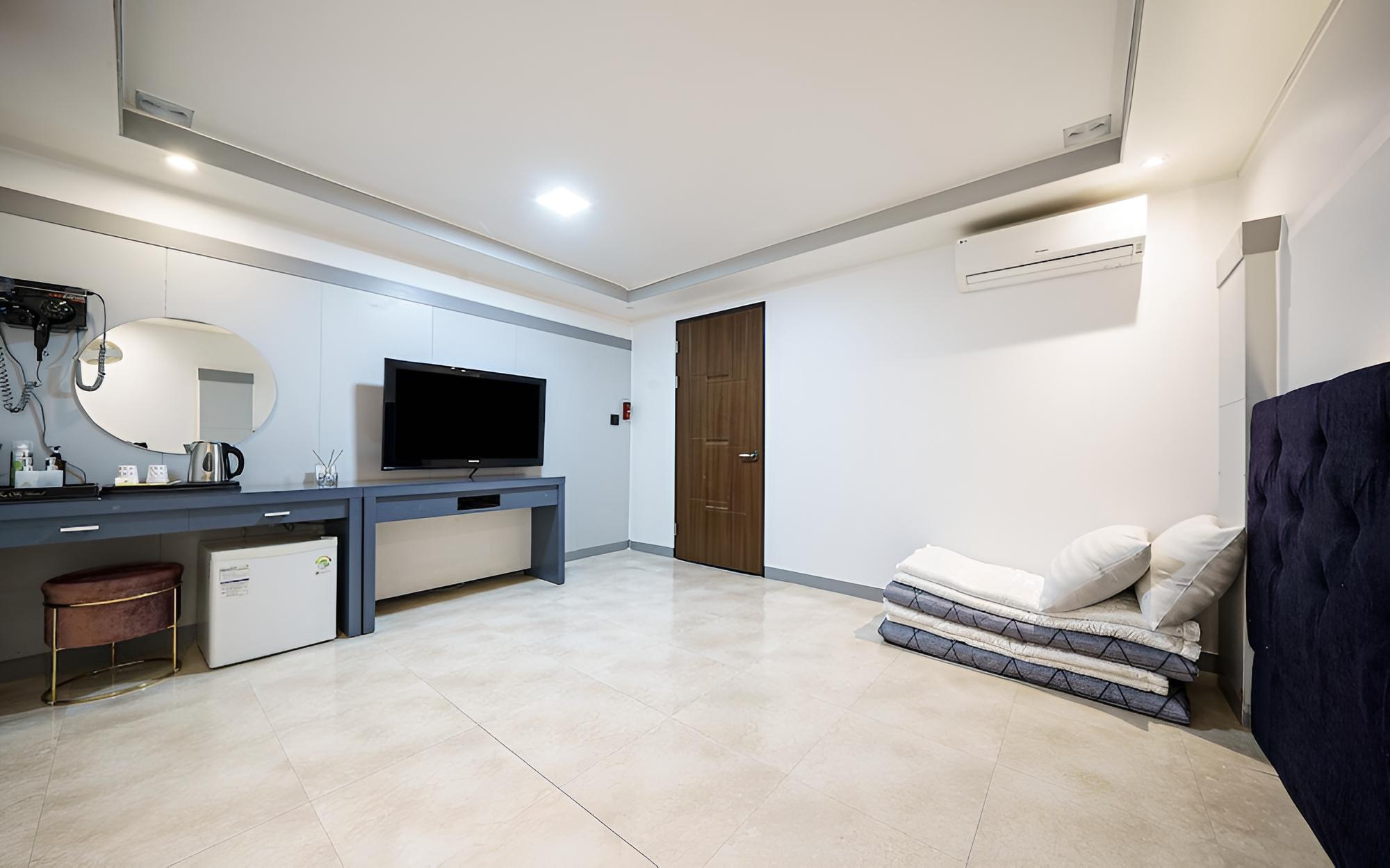 Gwangju Baekundong OK Hotel