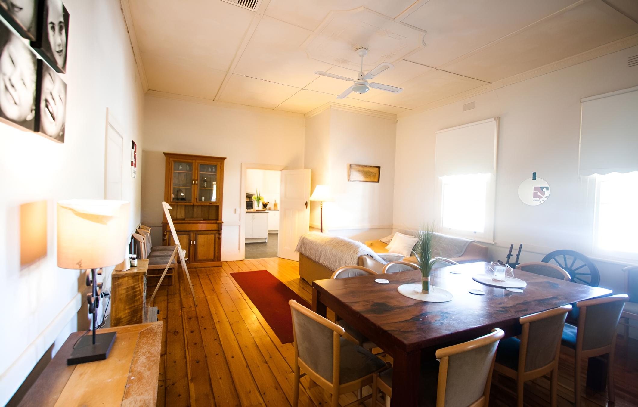 Charleston House - Mathoura
