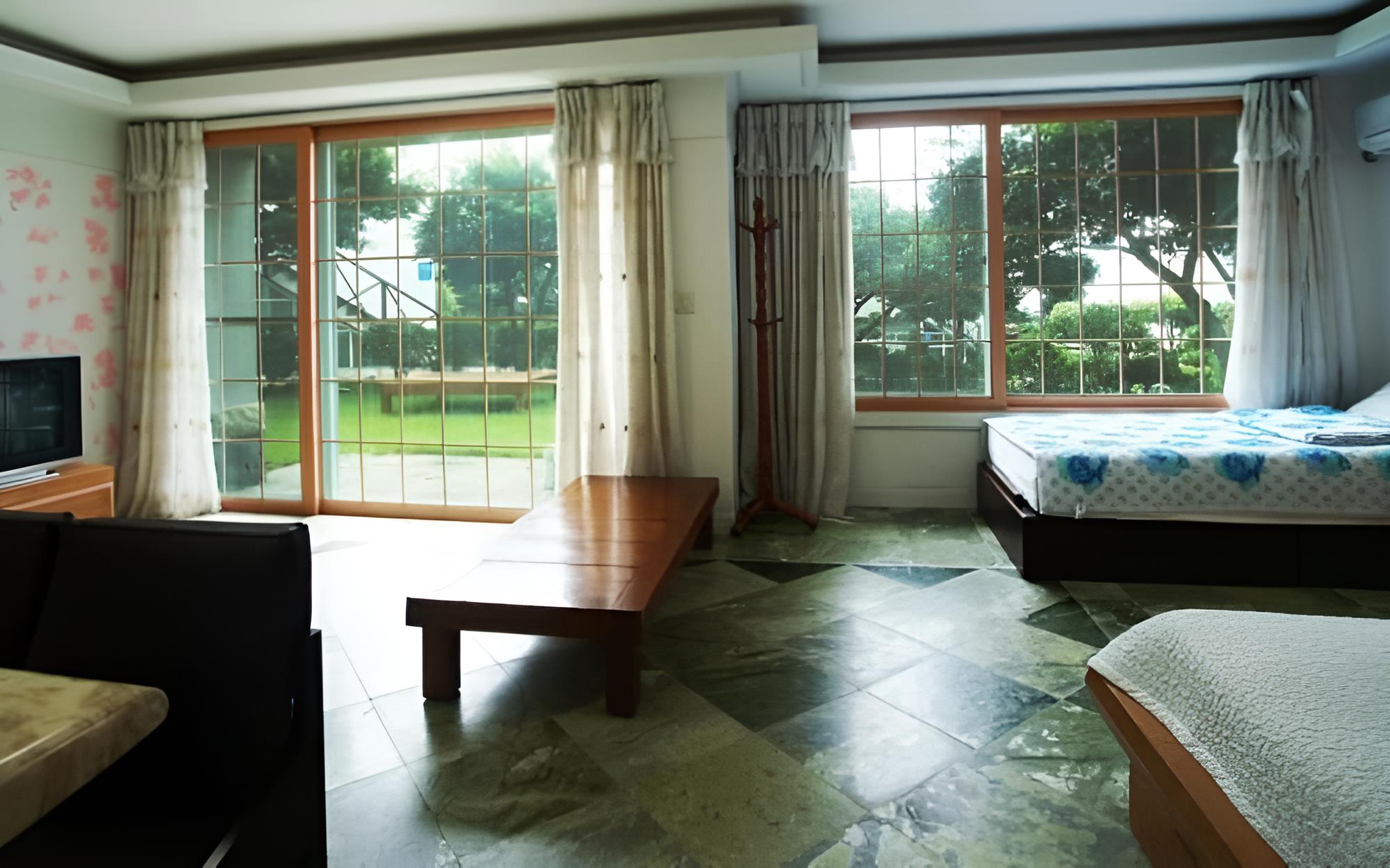 Seogwipo JJ House Pension