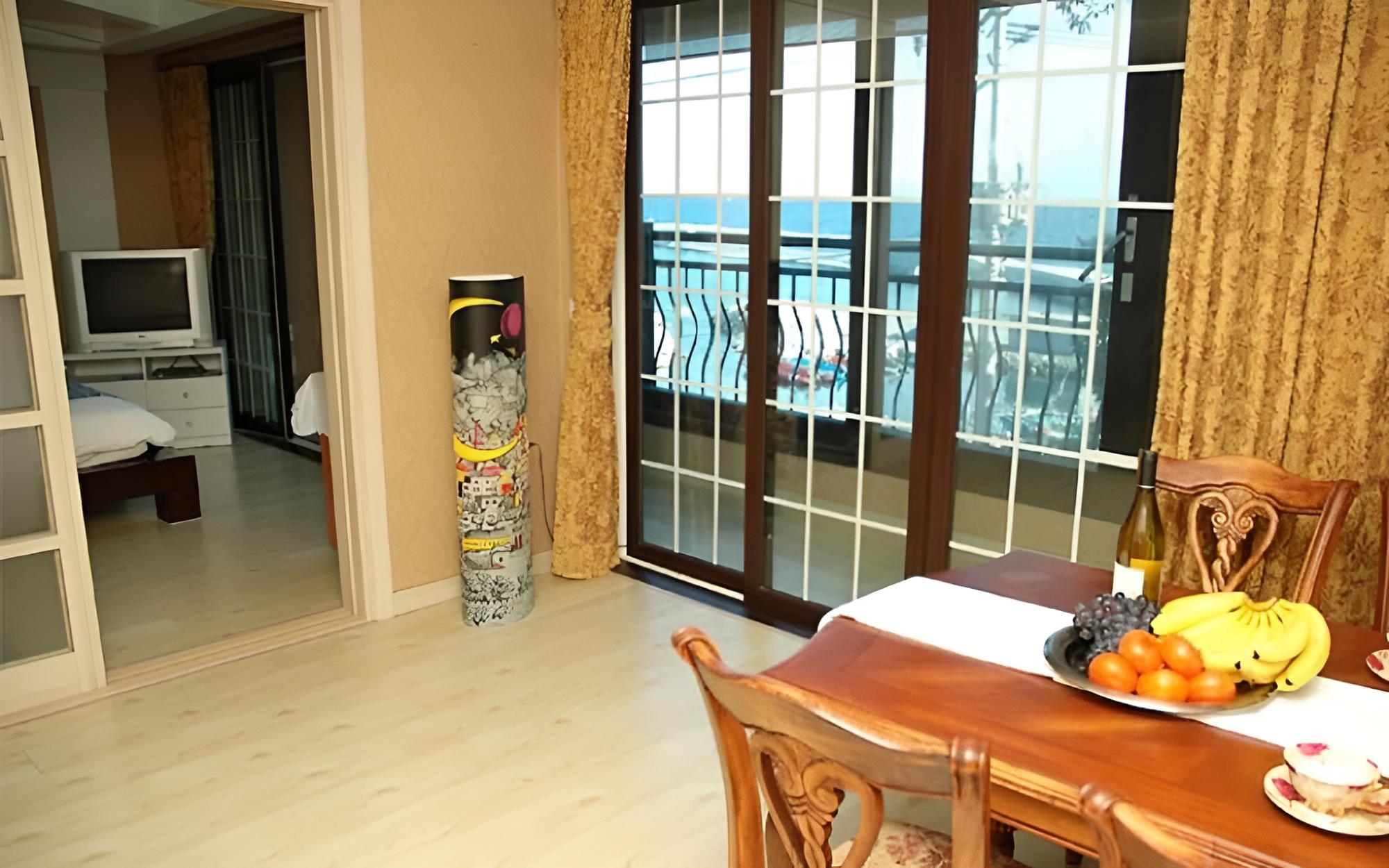Yangyang Sea Garden Pension view 3