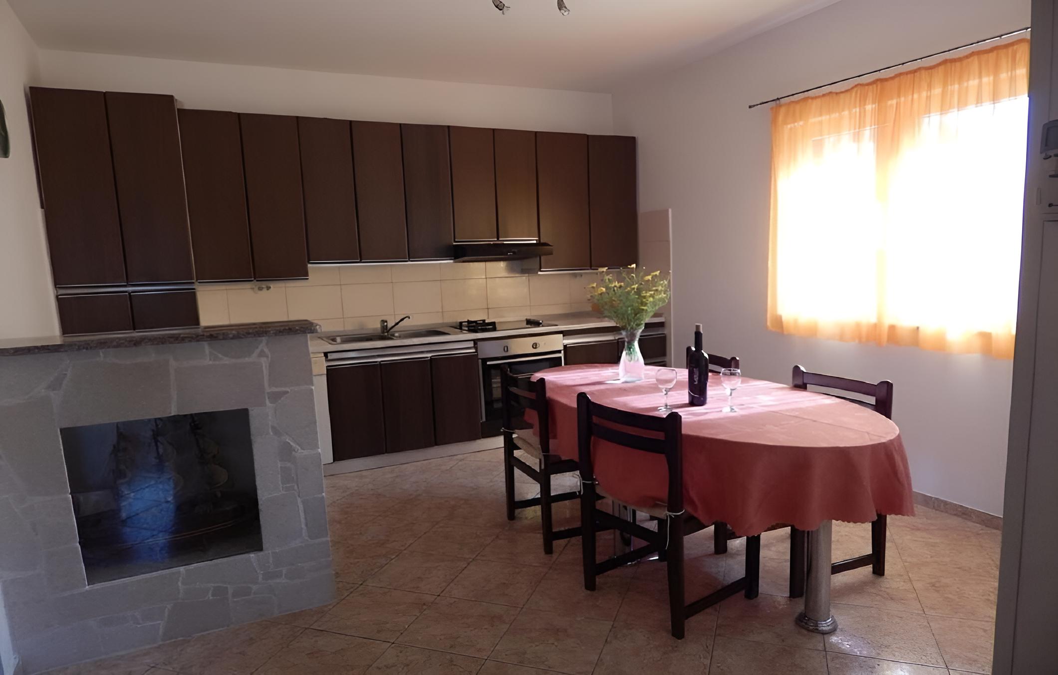 Deni - 70m From Beach - A1