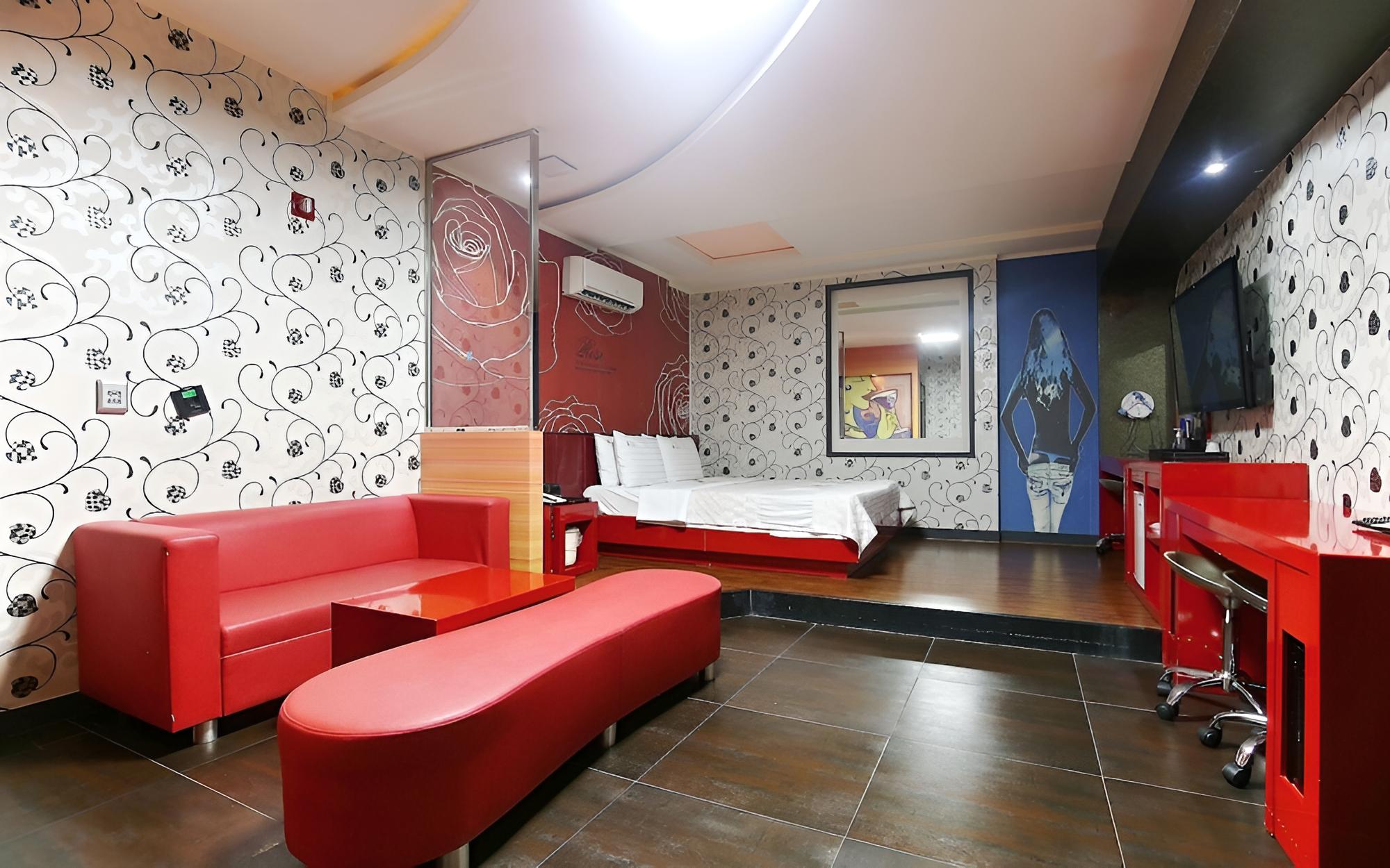 Dangjin Blue Hotel