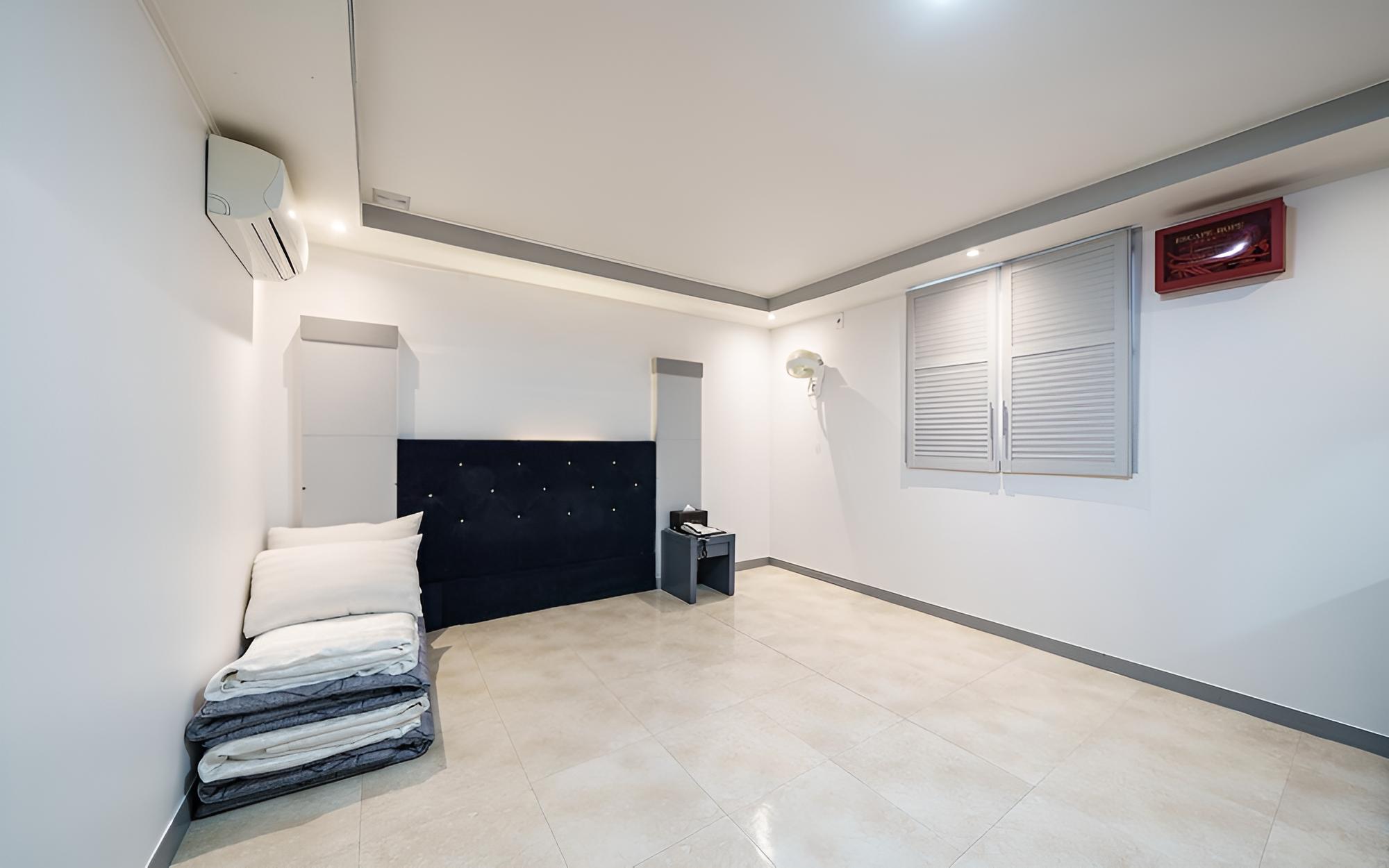 Gwangju Baekundong OK Hotel