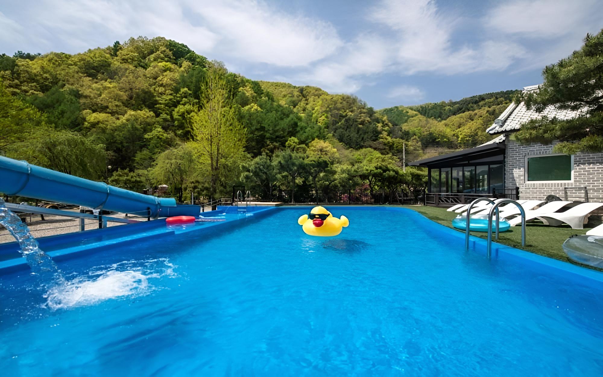 Gapyeong Chunhyang and Bangja Pension