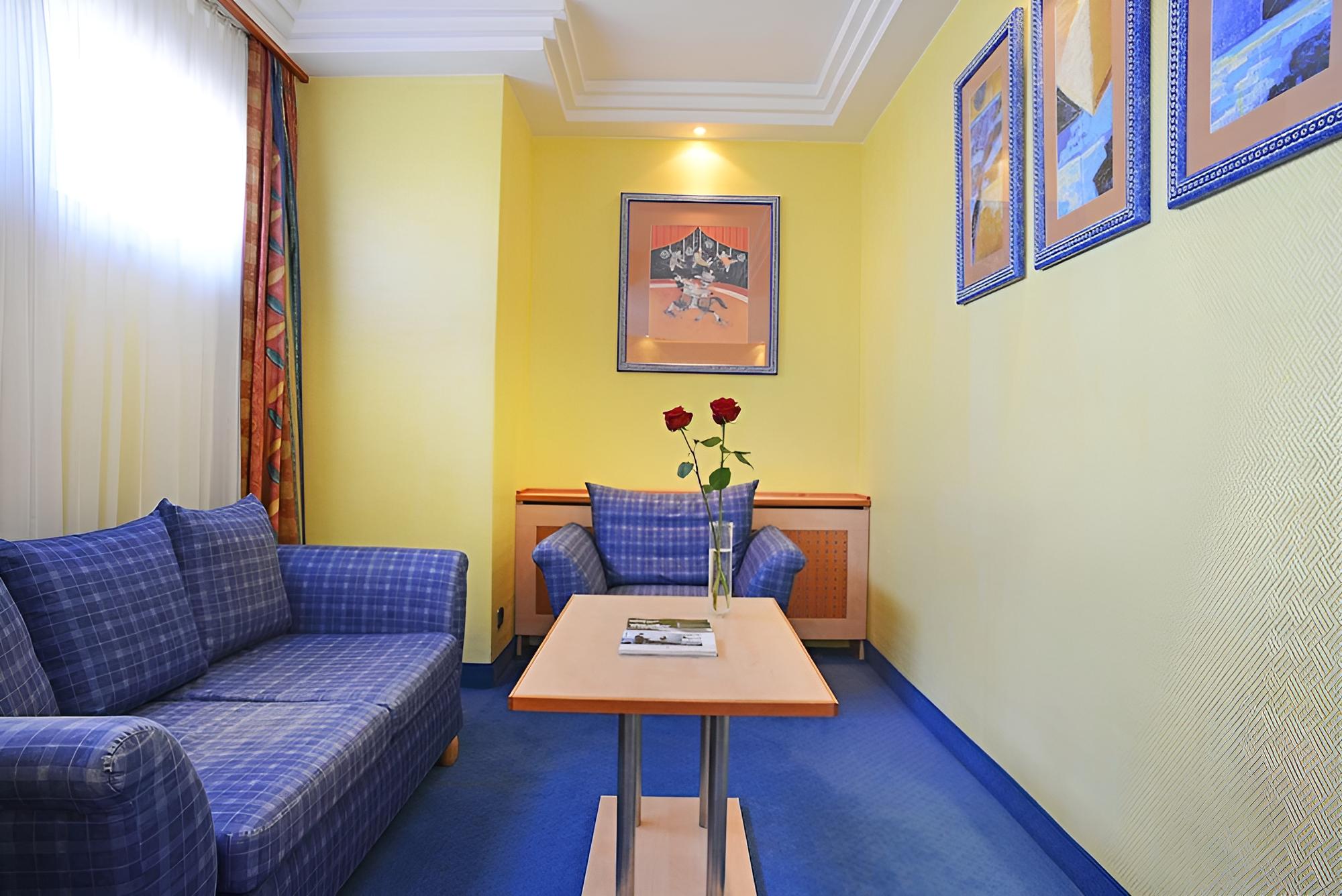 Stuttgart Vacations - Plaza Kongresshotel Europe Stuttgart - Property Image 2