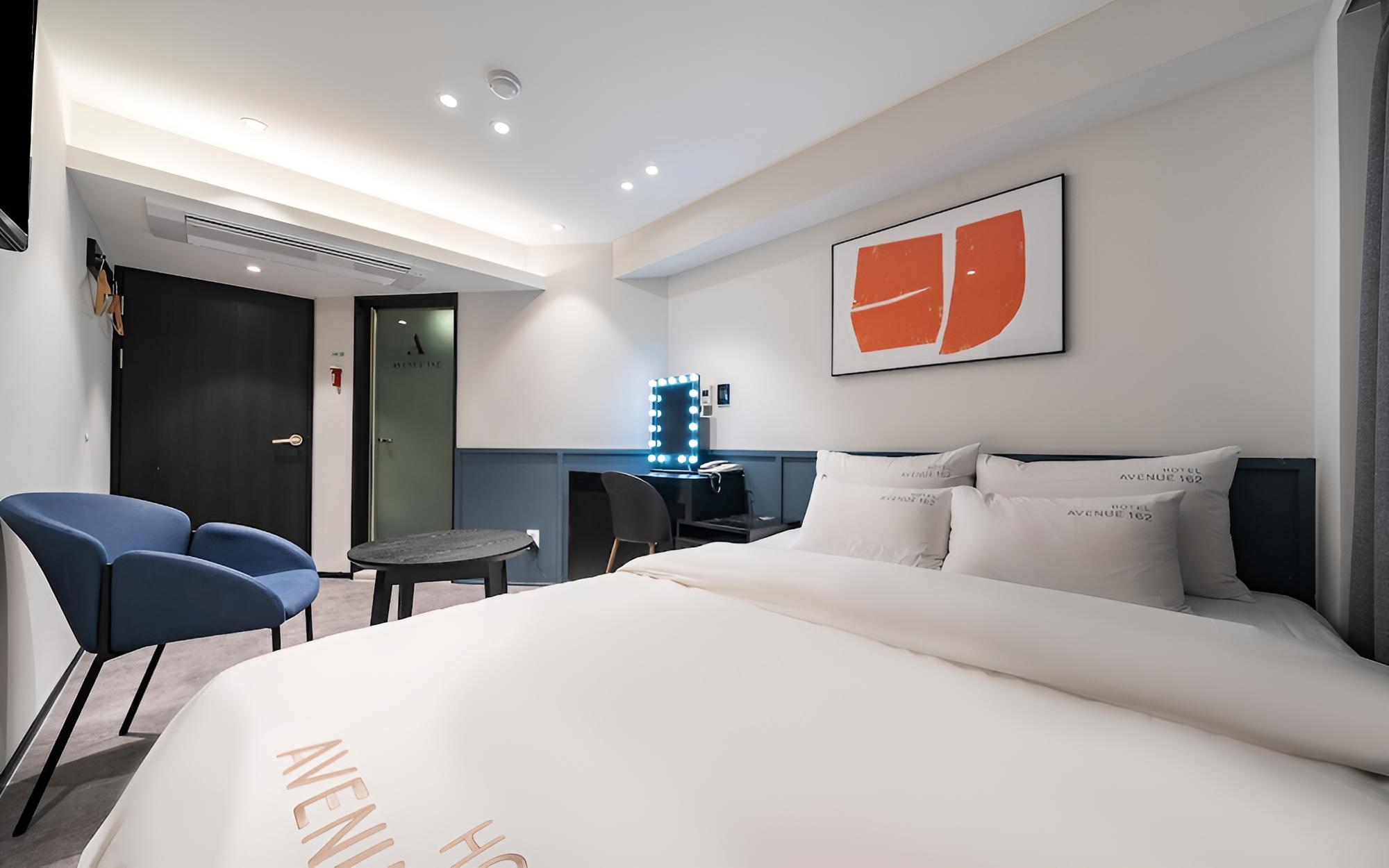 Jongno Hotel Avenue 162