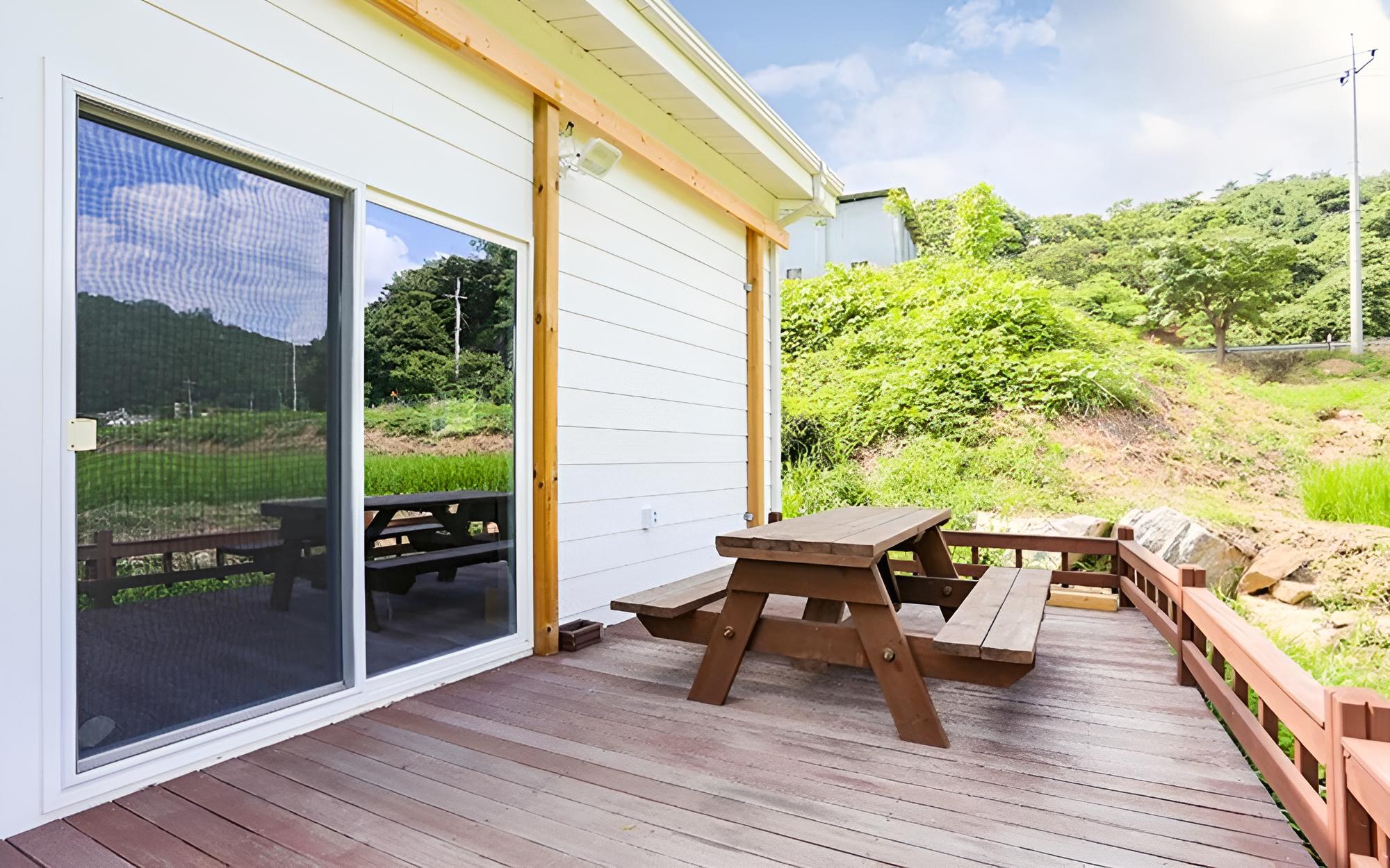 Gongju Hayan Pension view 3