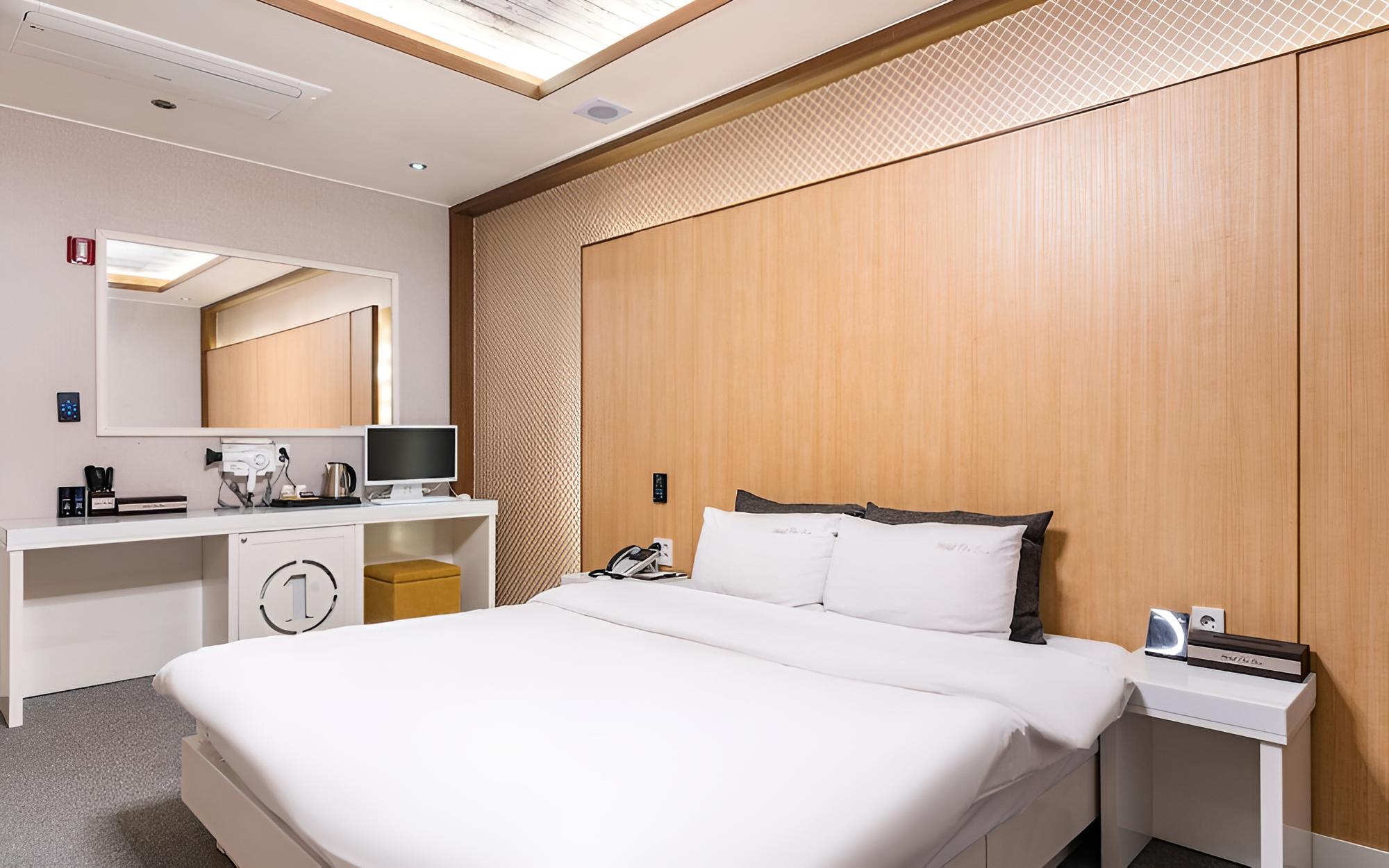 Yeonggwang The One Hotel