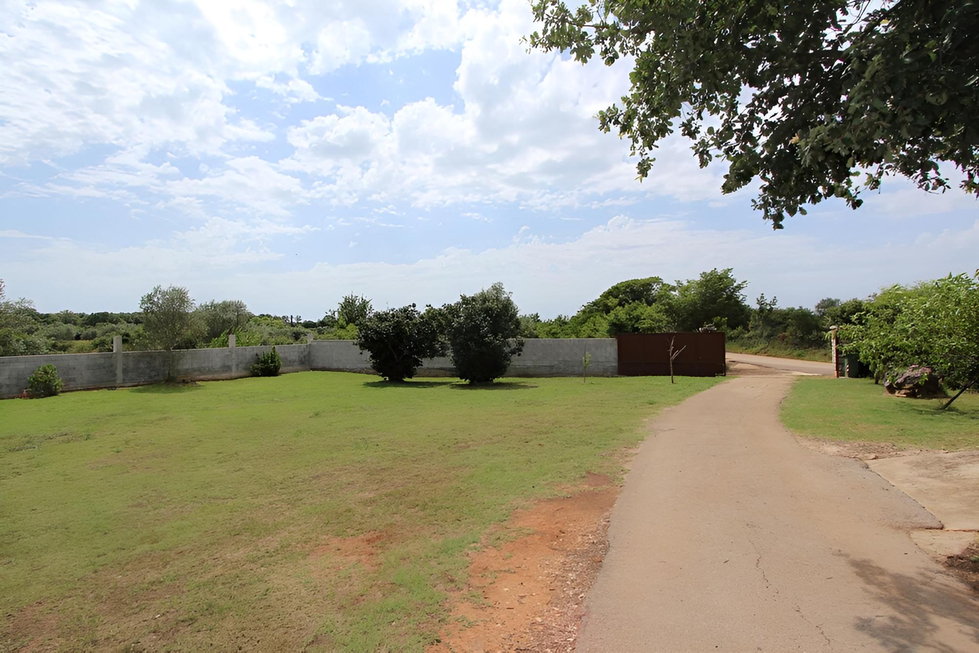 Holiday House Nar view 5