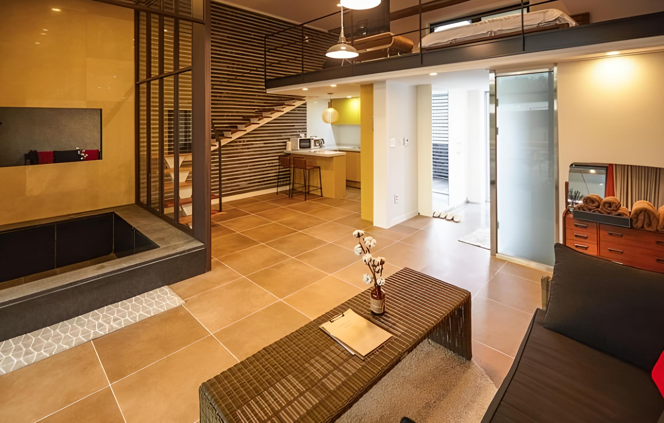Cheongju Okhwayongsojelpyeong Pension