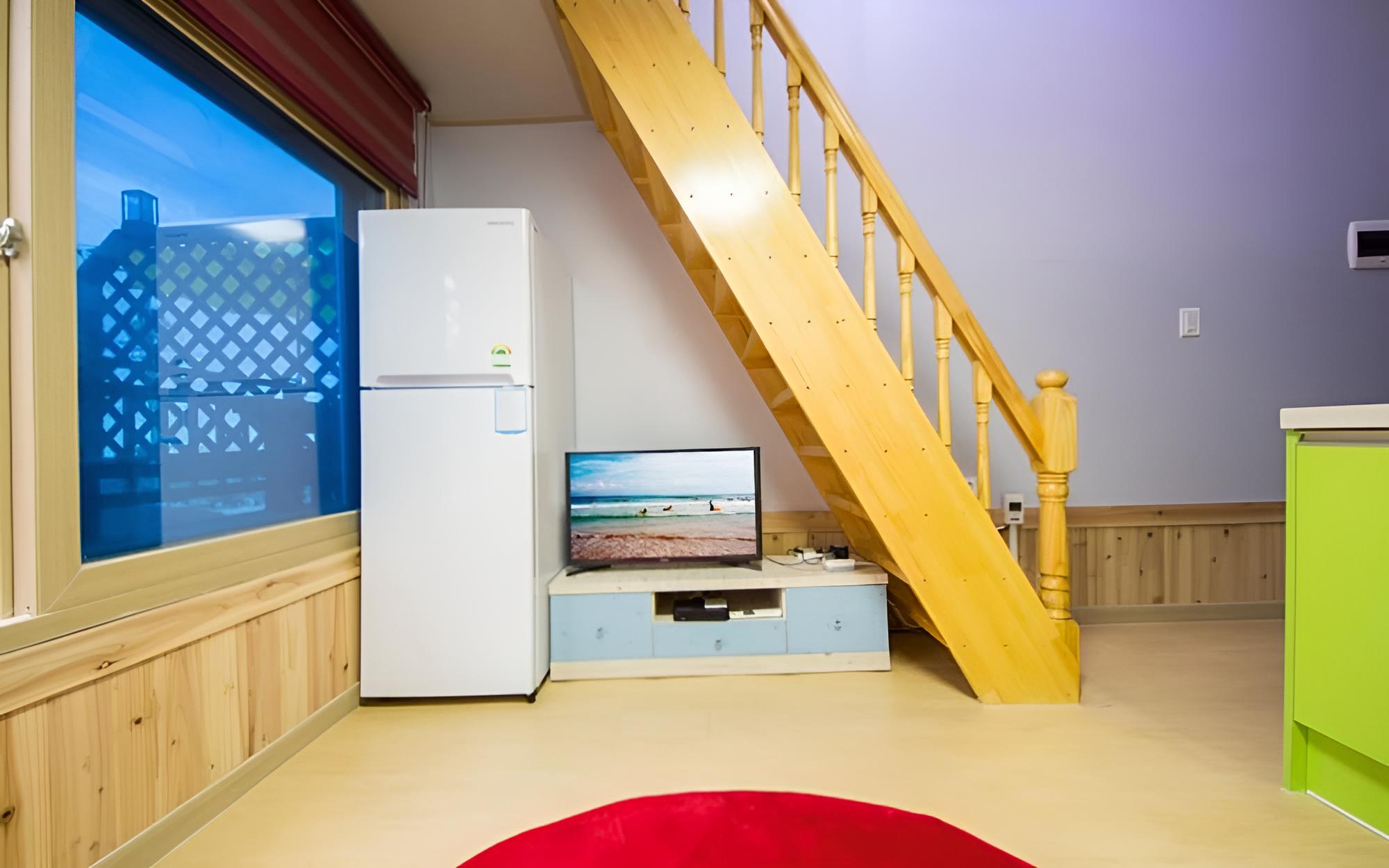 Yeosu Sky Sea House Pension