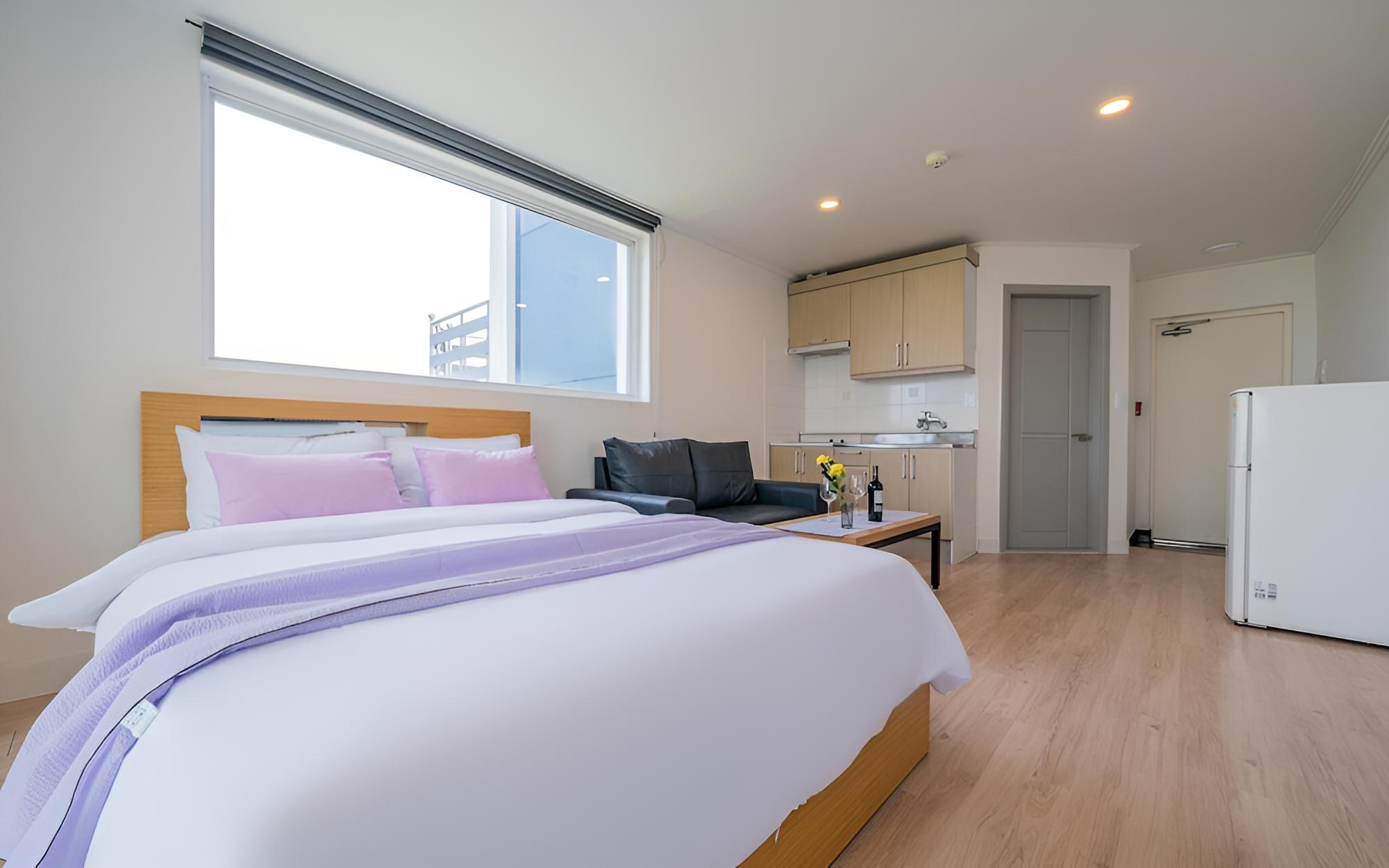 Goseong Sunshine Beach Pension