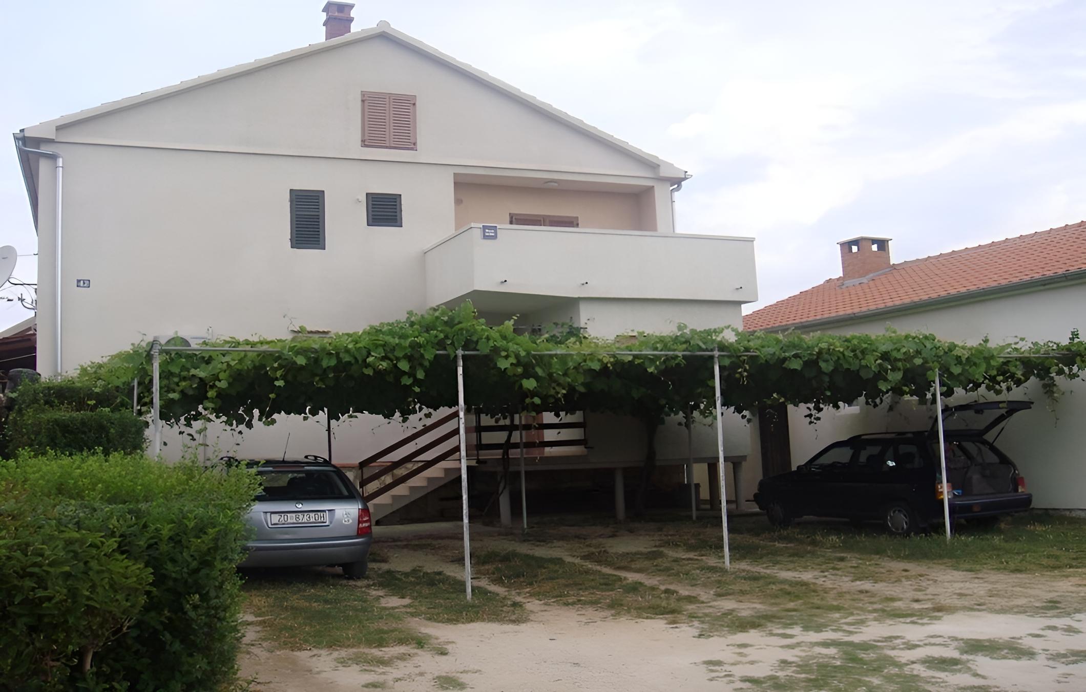 Slava - Private Parking - A1