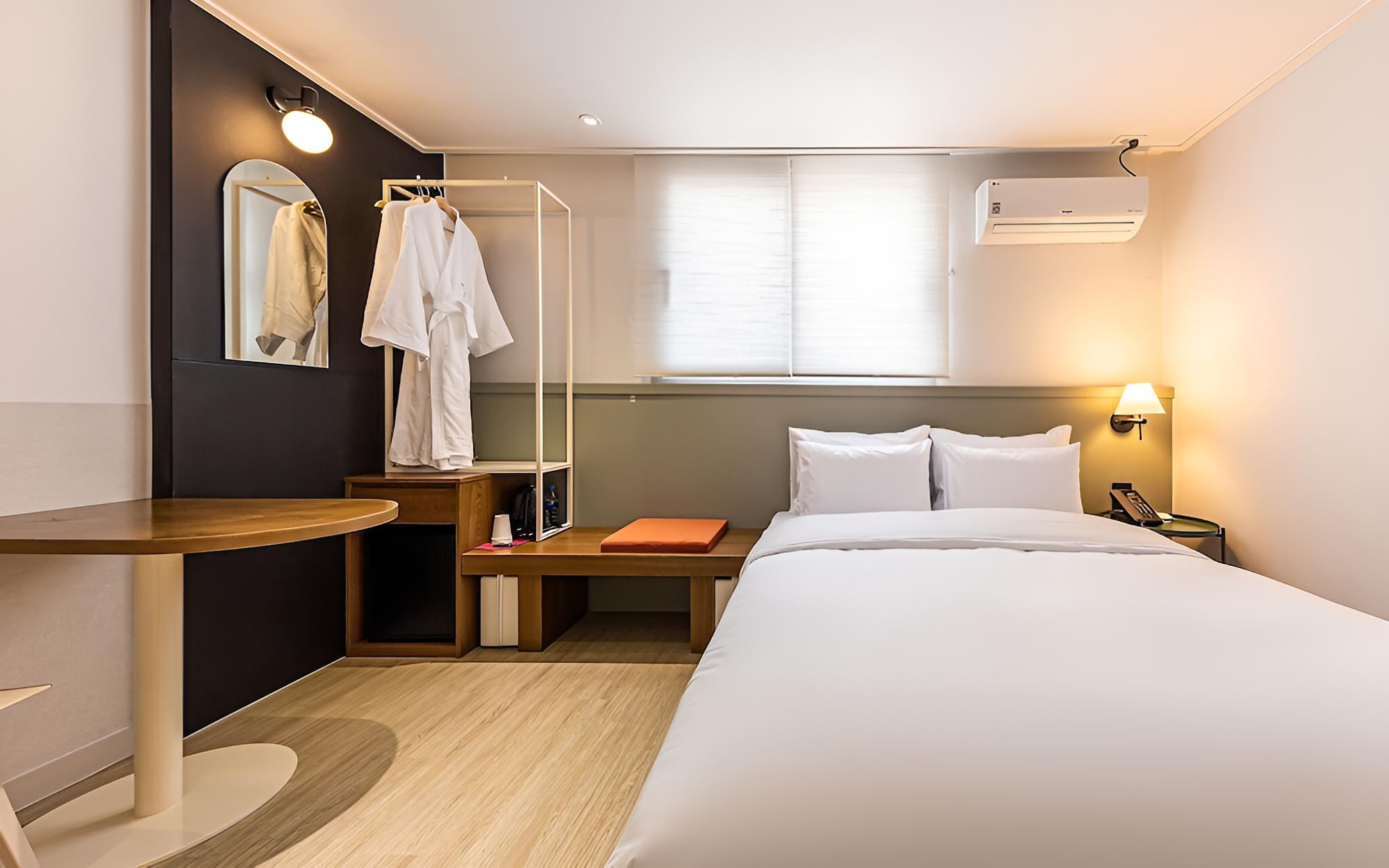 Cheonan Hotel Camcam view 4
