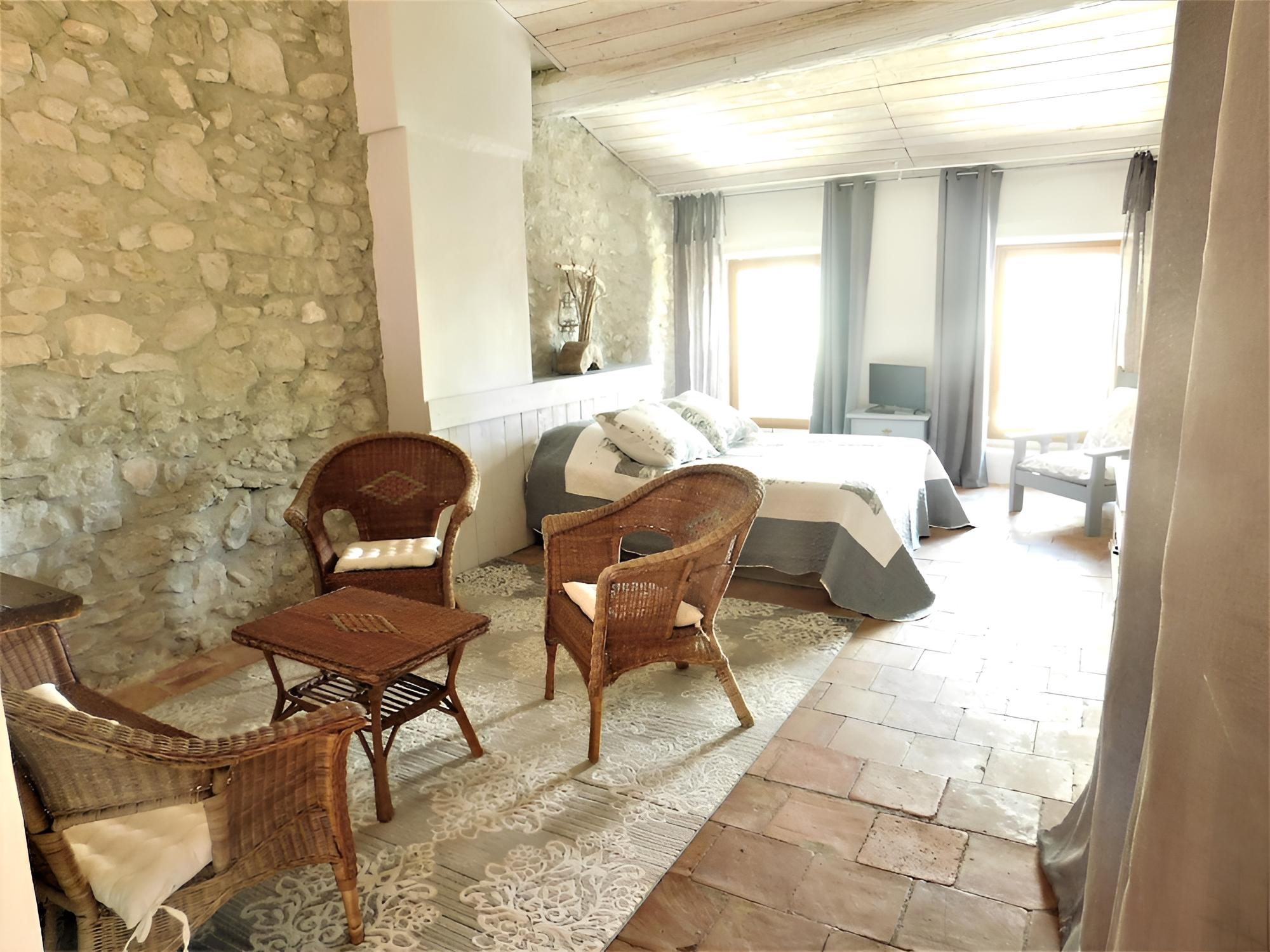 Le Prieure Saint Louis view 4