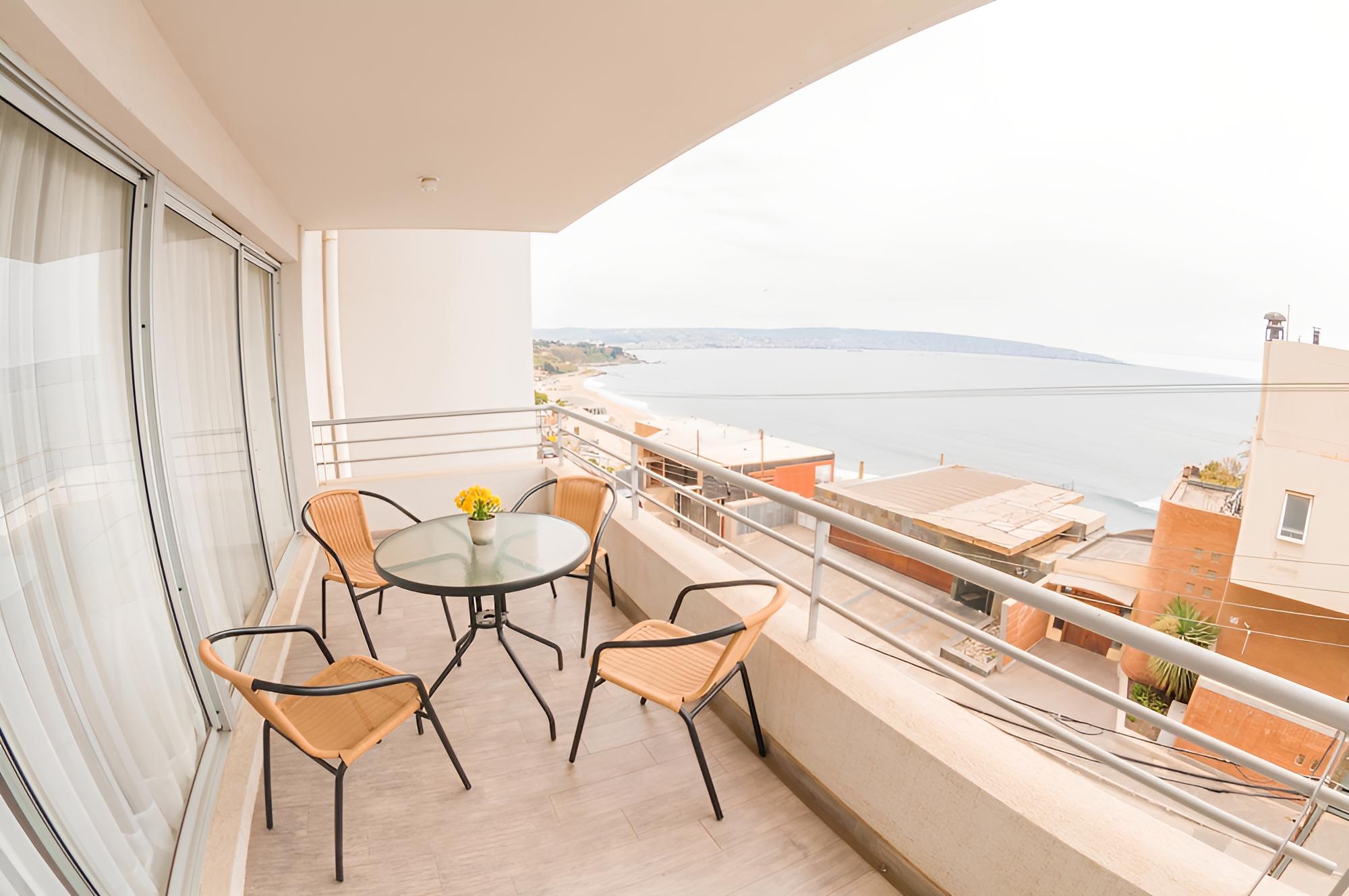Oceana Suites Bellavista