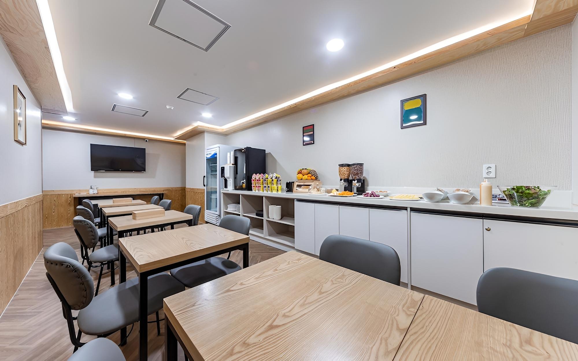 Daegu Seongseo Sweet Hotel
