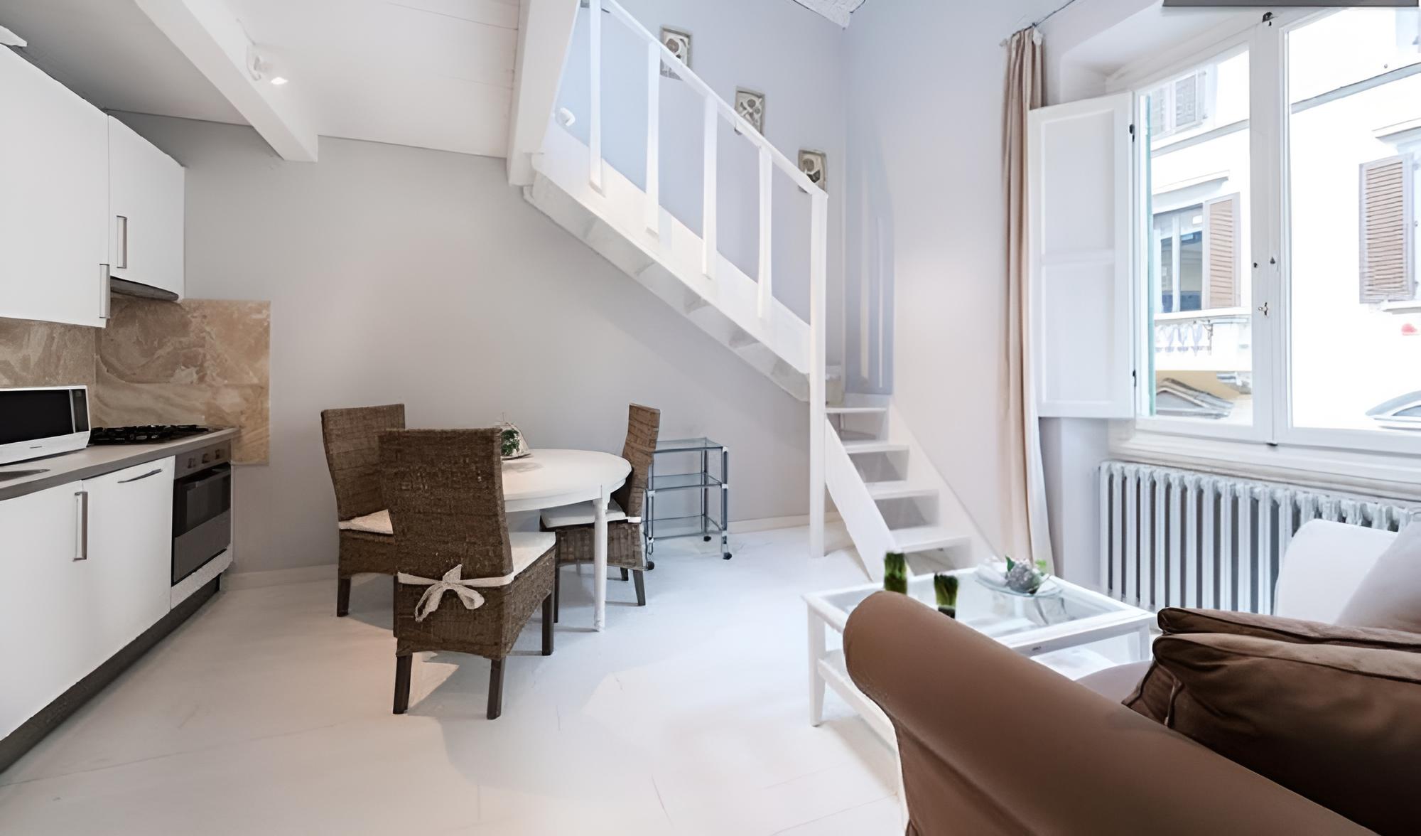 Elegante Appartamento a Firenze