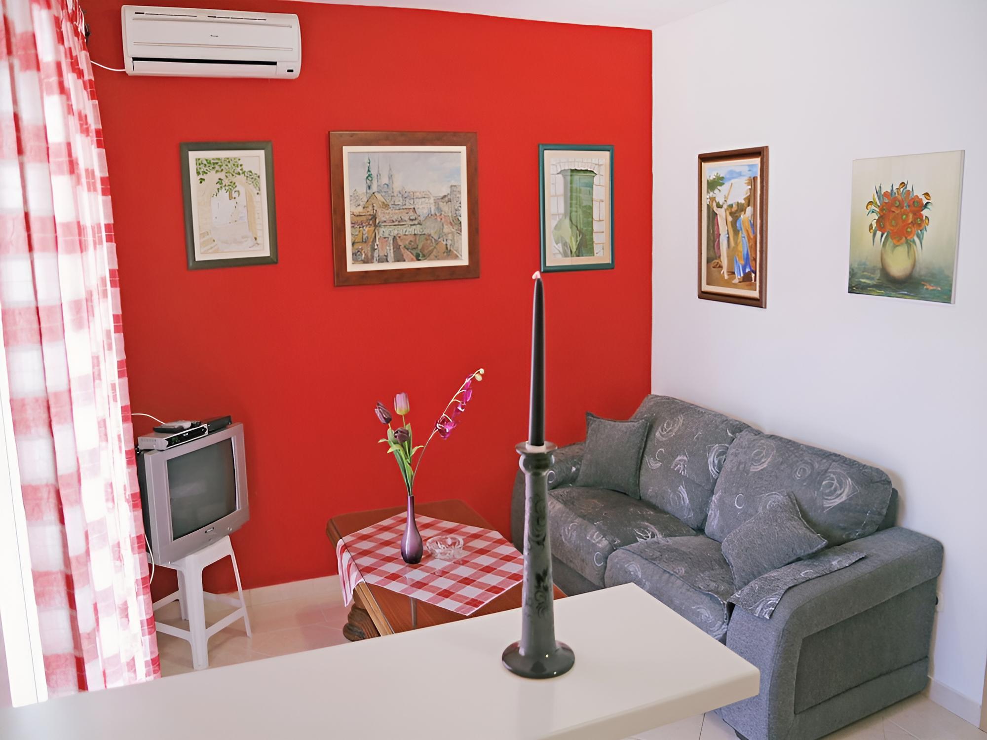 Matea - With Nice Garden - A3 Dolje