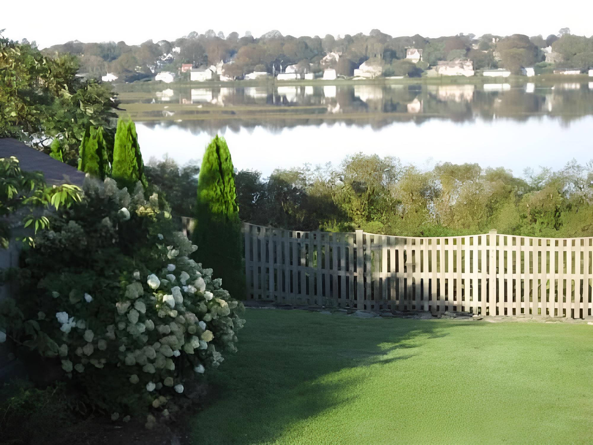 Sea Whale Motel - Property Image 25