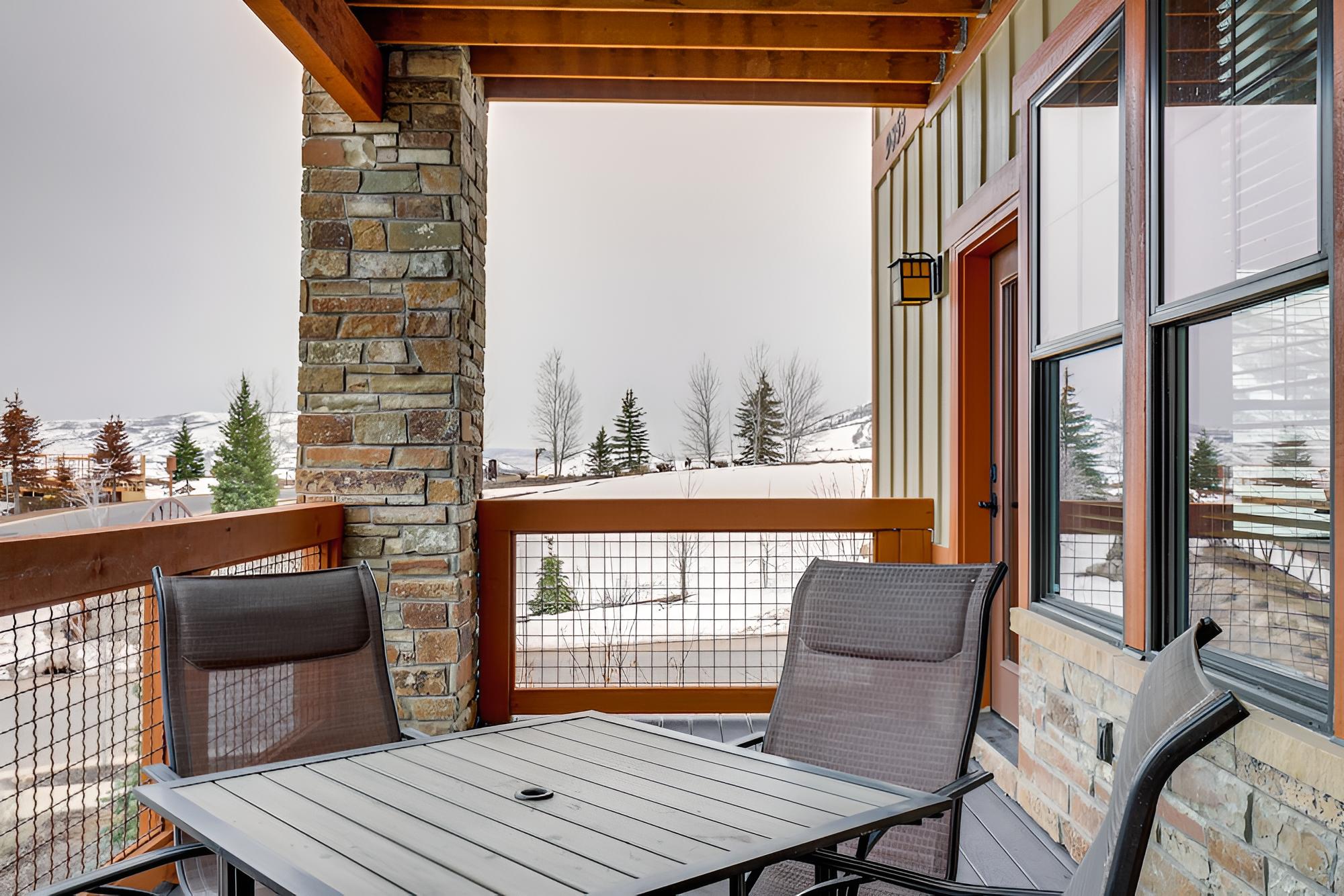 Lakeside Condo Near DV Gondola & Park City!