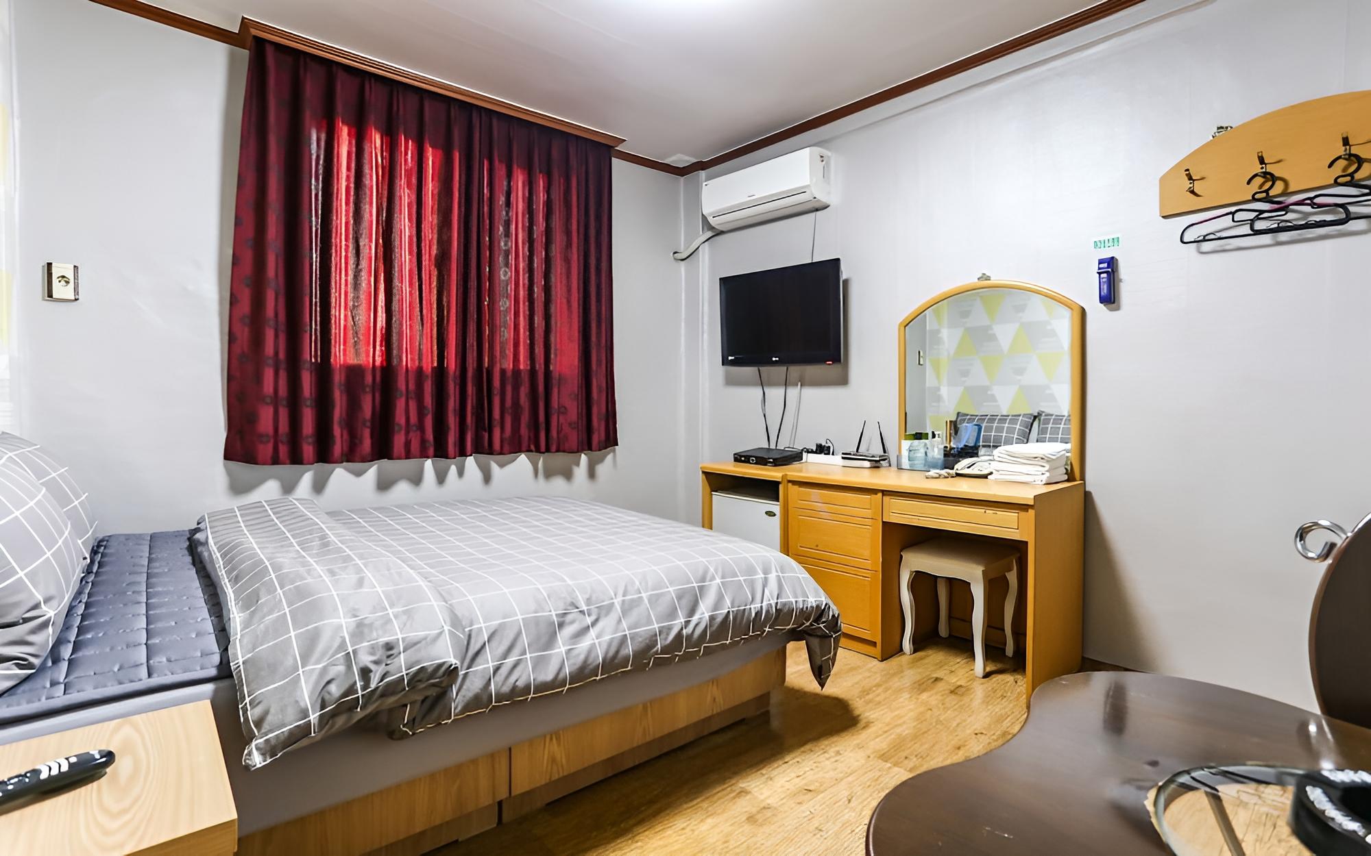 Gangneung Ewha Motel